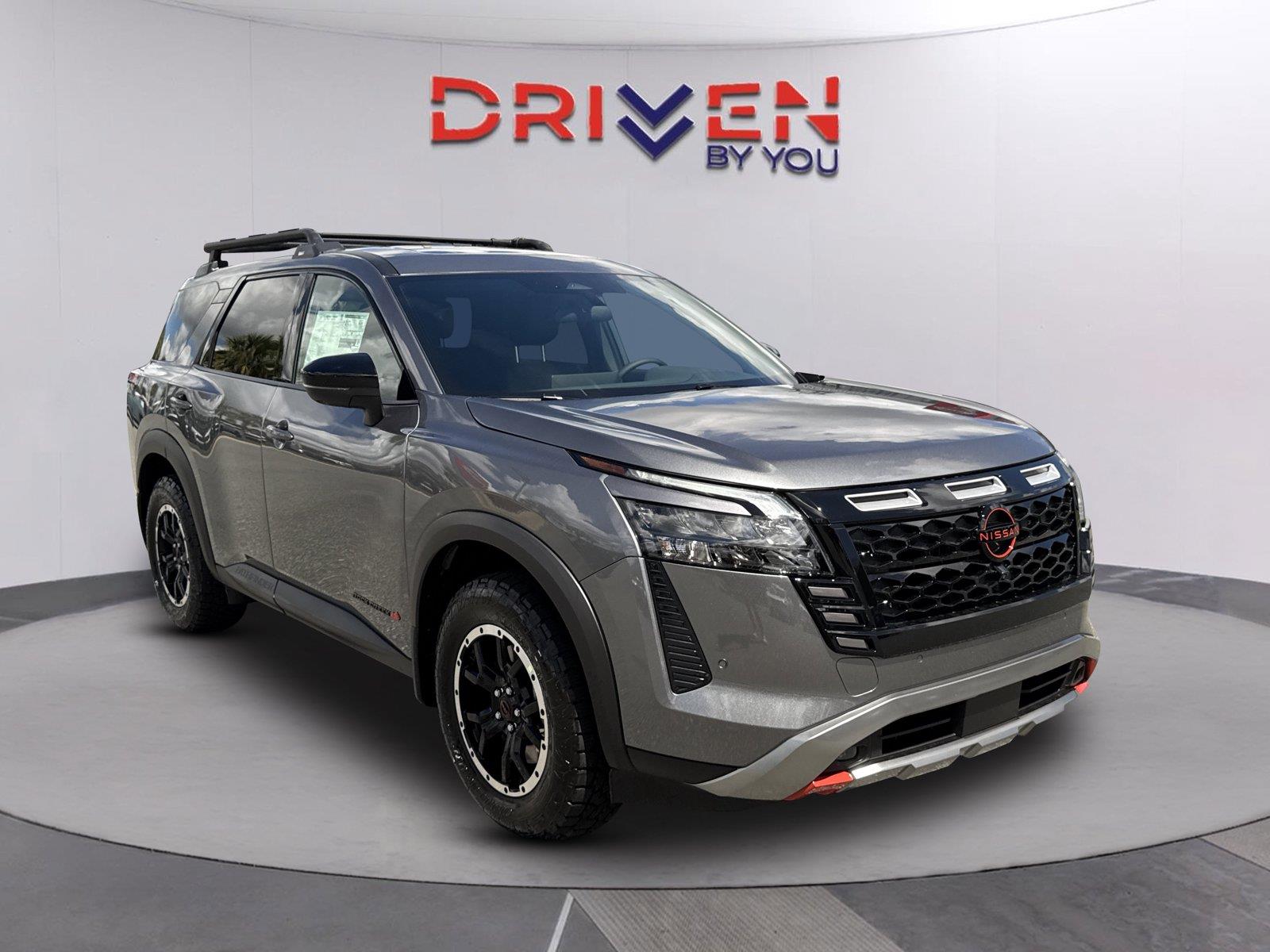 Gray (Gun Metallic) 2026 Nissan Pathfinder SUV / Crossover All-Wheel Drive Automatic