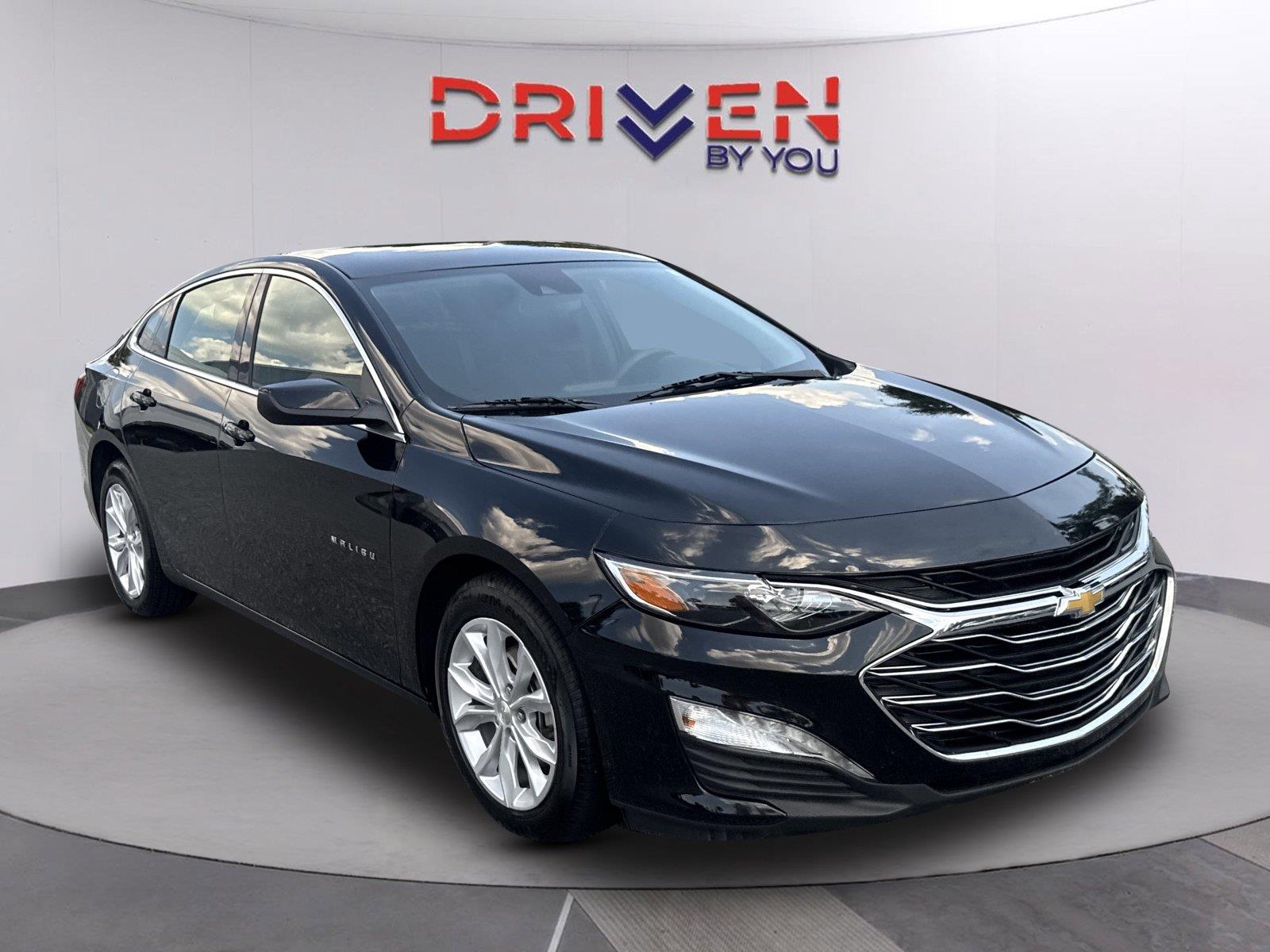 Mosaic Black Metallic 2025 Chevrolet Malibu Sedan Front-Wheel Drive Continuously Variable Transmission