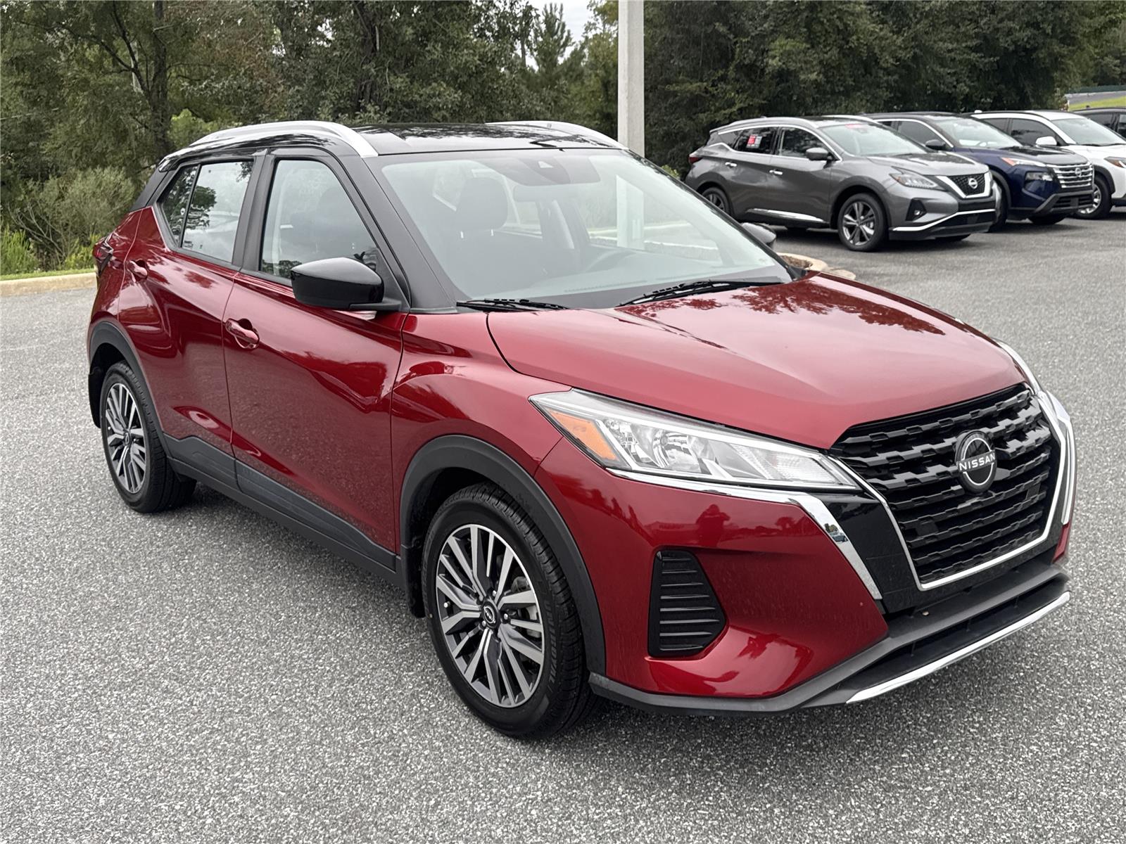Red (Scarlet Ember Tintcoat/Super Black) 2023 Nissan Kicks SUV / Crossover Front-Wheel Drive Continuously Variable Transmission