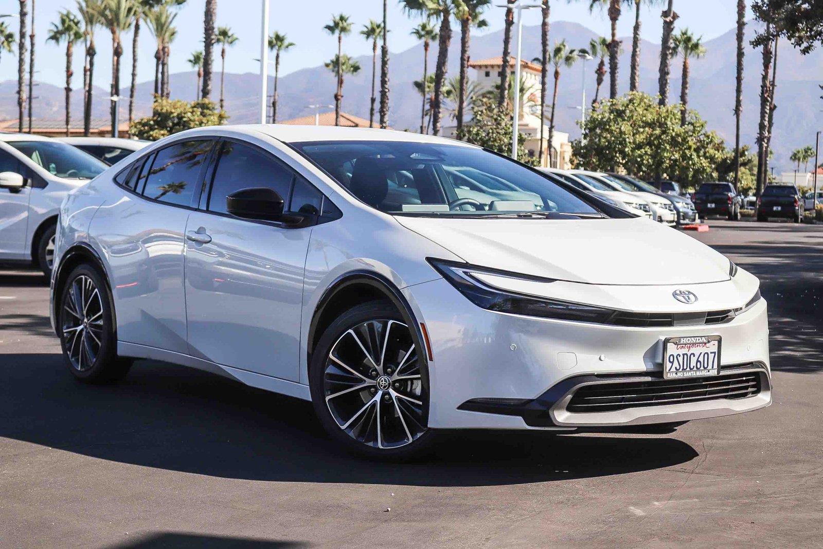 2024 Toyota Prius XLE FWD