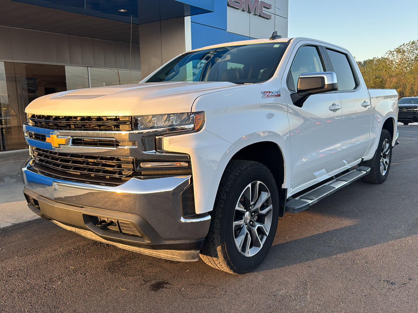 2020 Chevrolet Silverado 1500 LT Crew Cab 4WD