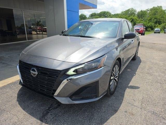 Gray (Gun Metallic) 2024 Nissan Altima Sedan Front-Wheel Drive Continuously Variable Transmission
