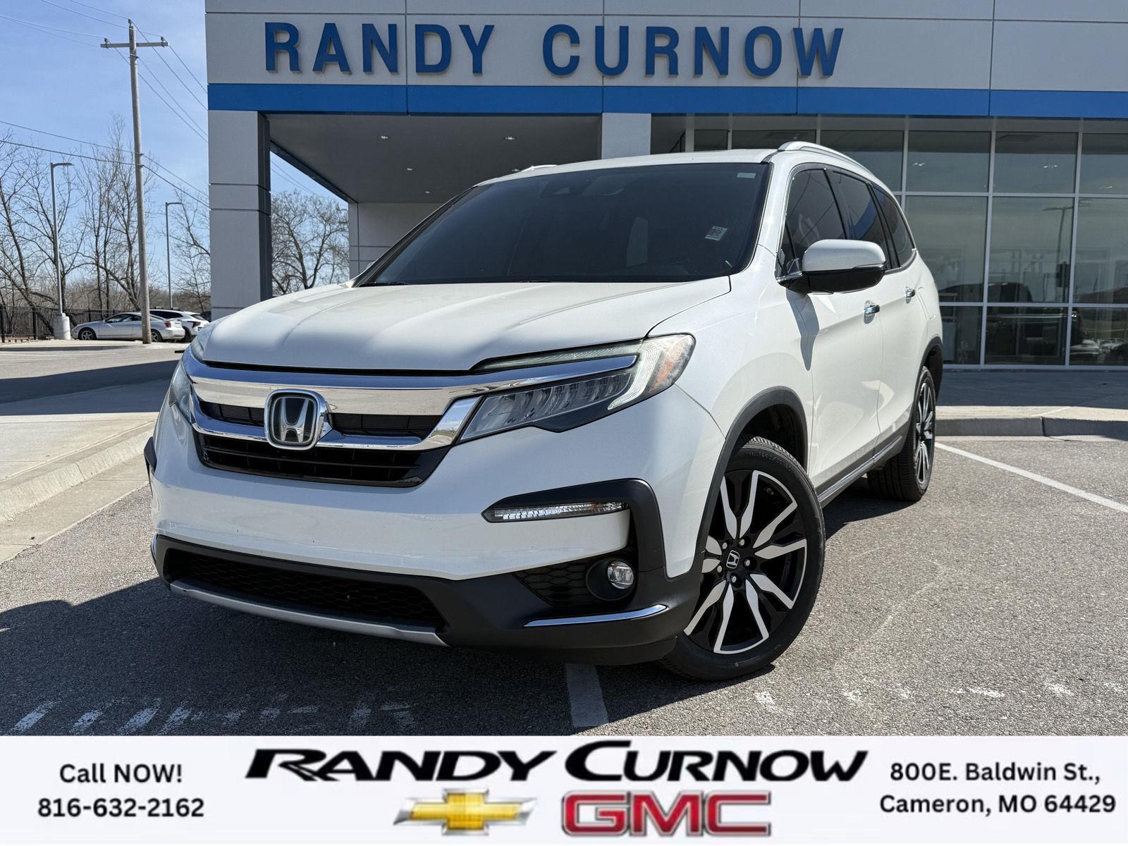 White Diamond Pearl 2019 Honda Pilot Touring AWD SUV / Crossover All-Wheel Drive Automatic