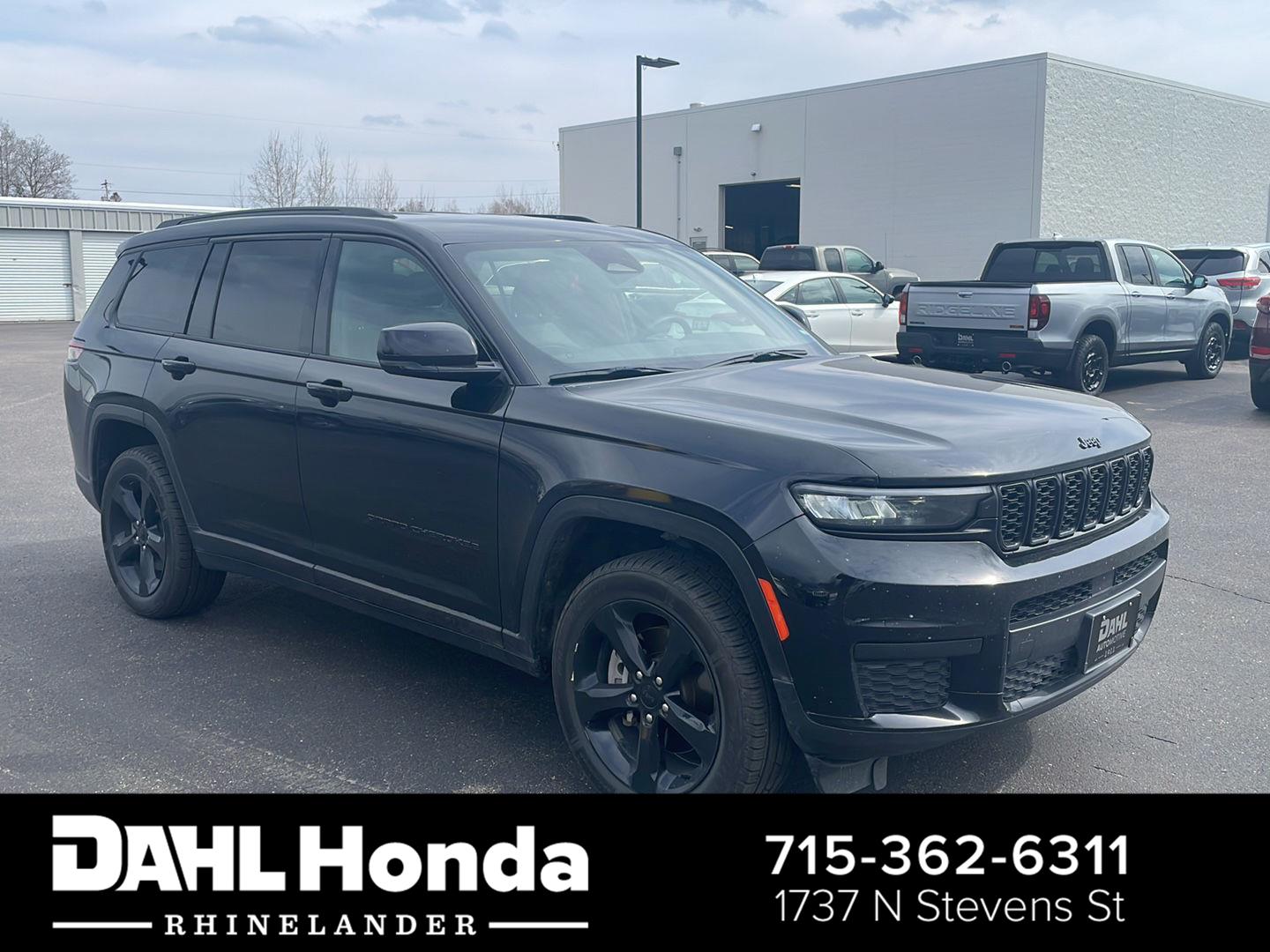 Diamond Black Crystal Pearlcoat 2023 Jeep Grand Cherokee L Altitude 4WD SUV / Crossover Four-Wheel Drive 8-Speed Automatic