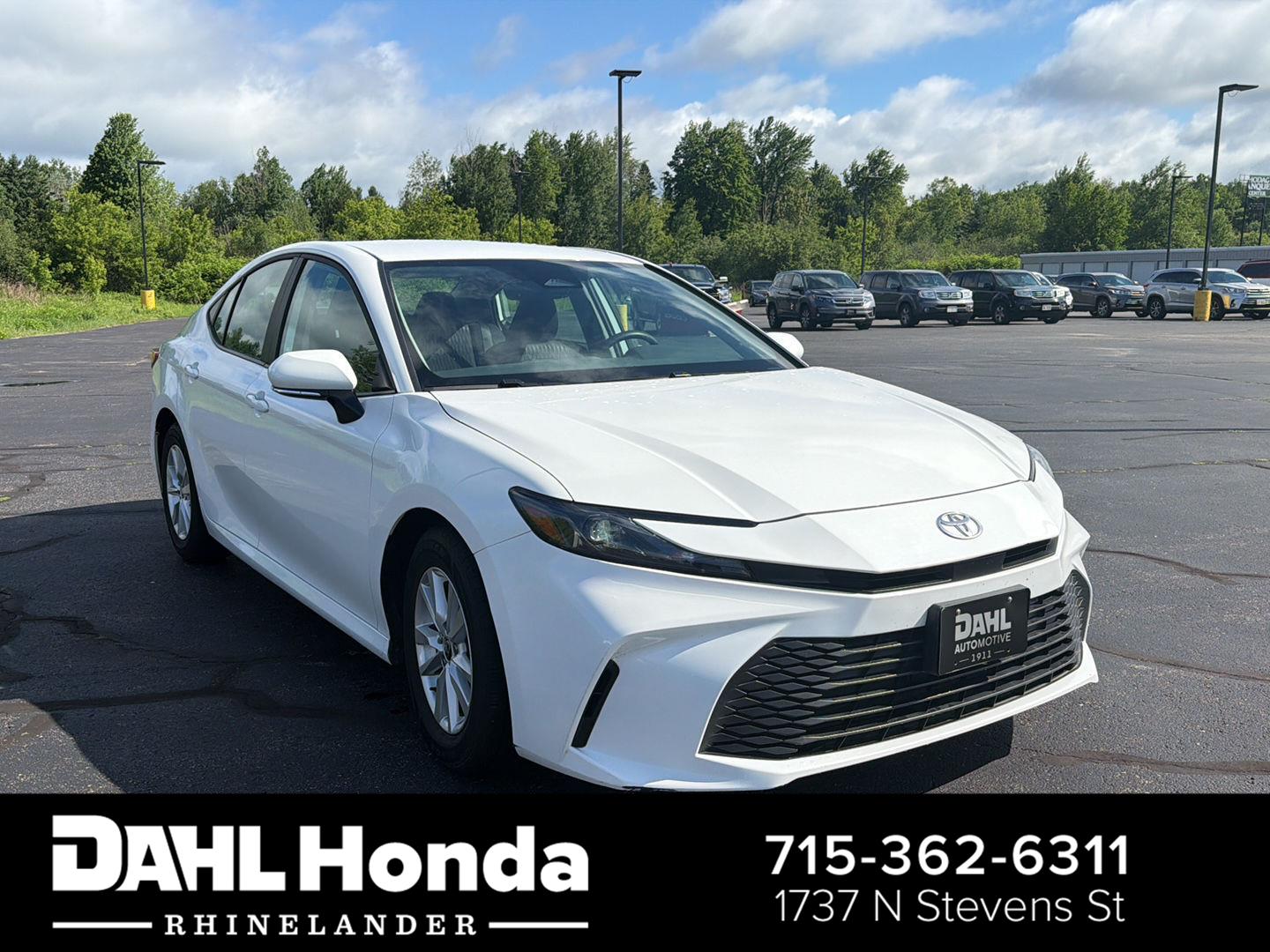 Ice Cap 2025 Toyota Camry LE FWD Sedan Front-Wheel Drive Continuously Variable Transmission