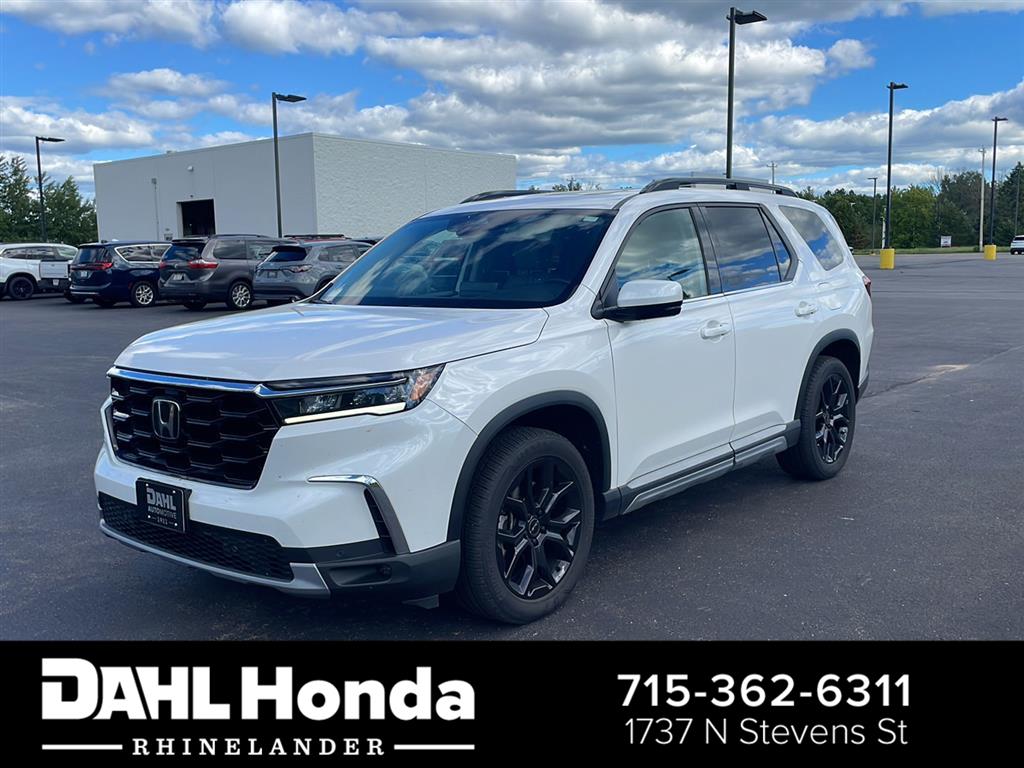 Platinum White Pearl 2025 Honda Pilot SUV / Crossover All-Wheel Drive Automatic