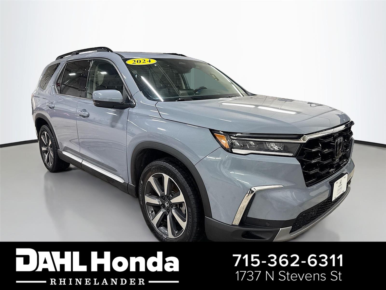 2024 Honda Pilot Touring AWD