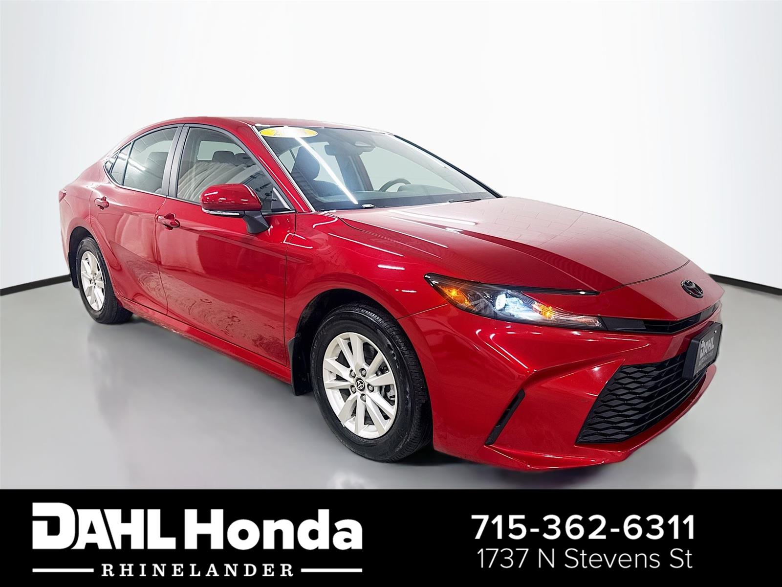 2025 Toyota Camry LE AWD