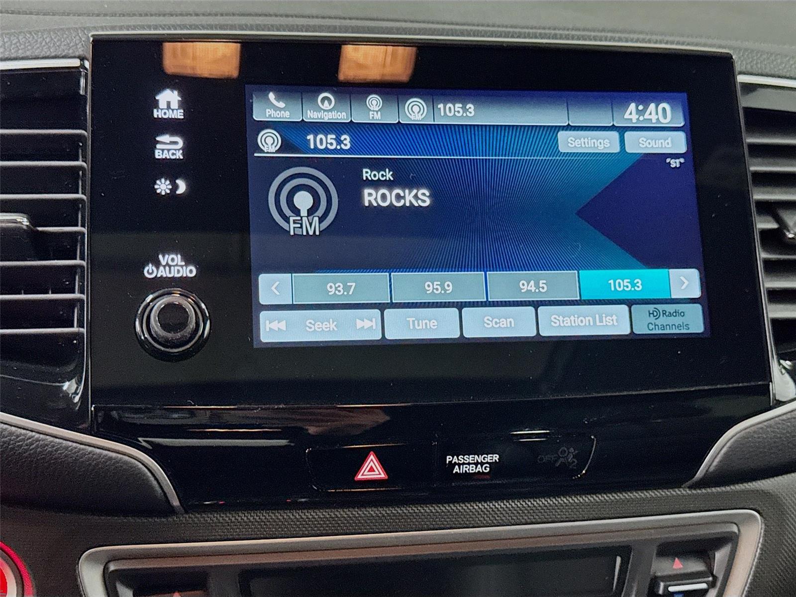 View vehicle photo 6