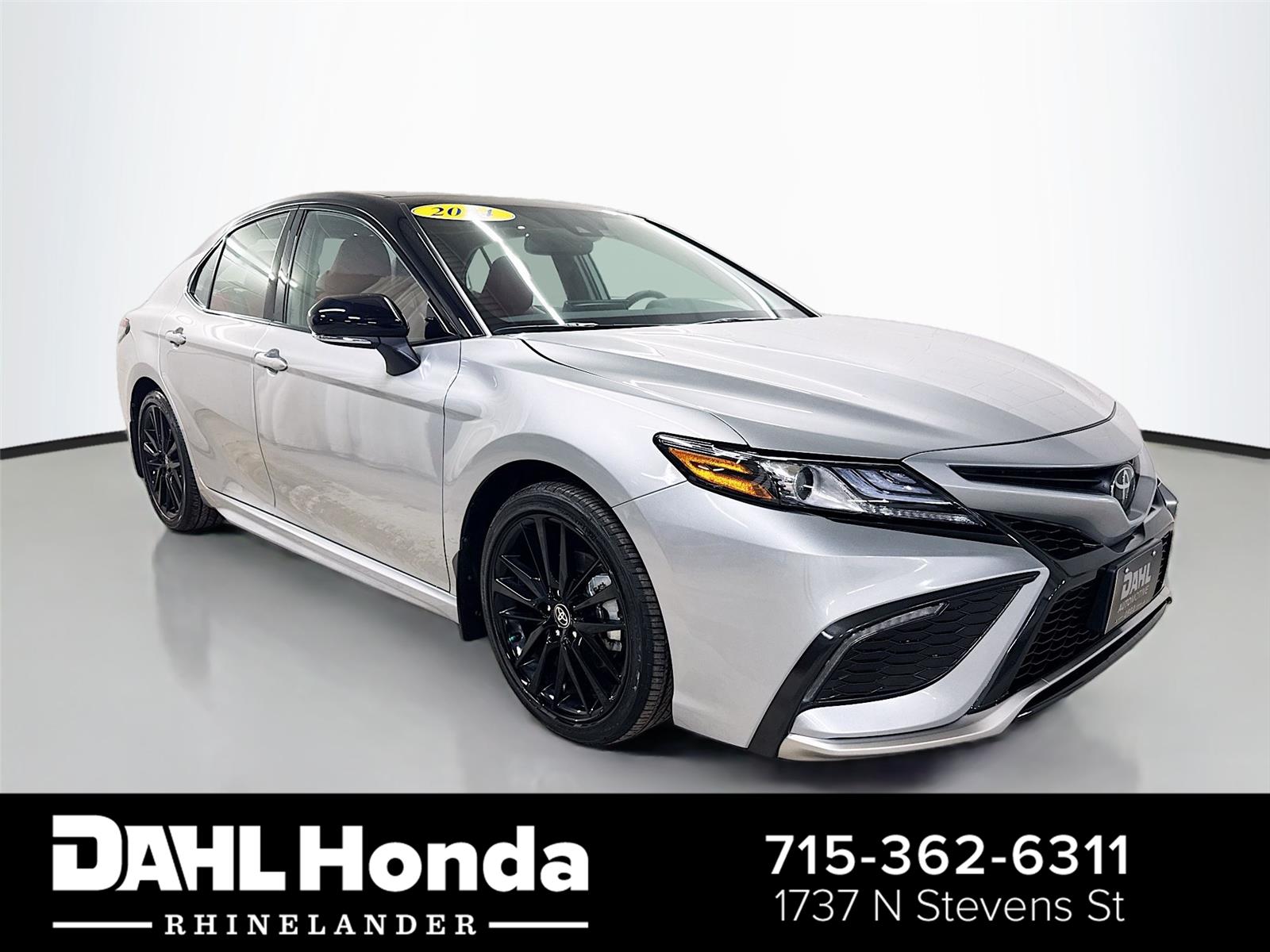 Celestial Silver Metallic/Midnight Black Metallic 2024 Toyota Camry XSE AWD Sedan All-Wheel Drive 8-Speed Automatic