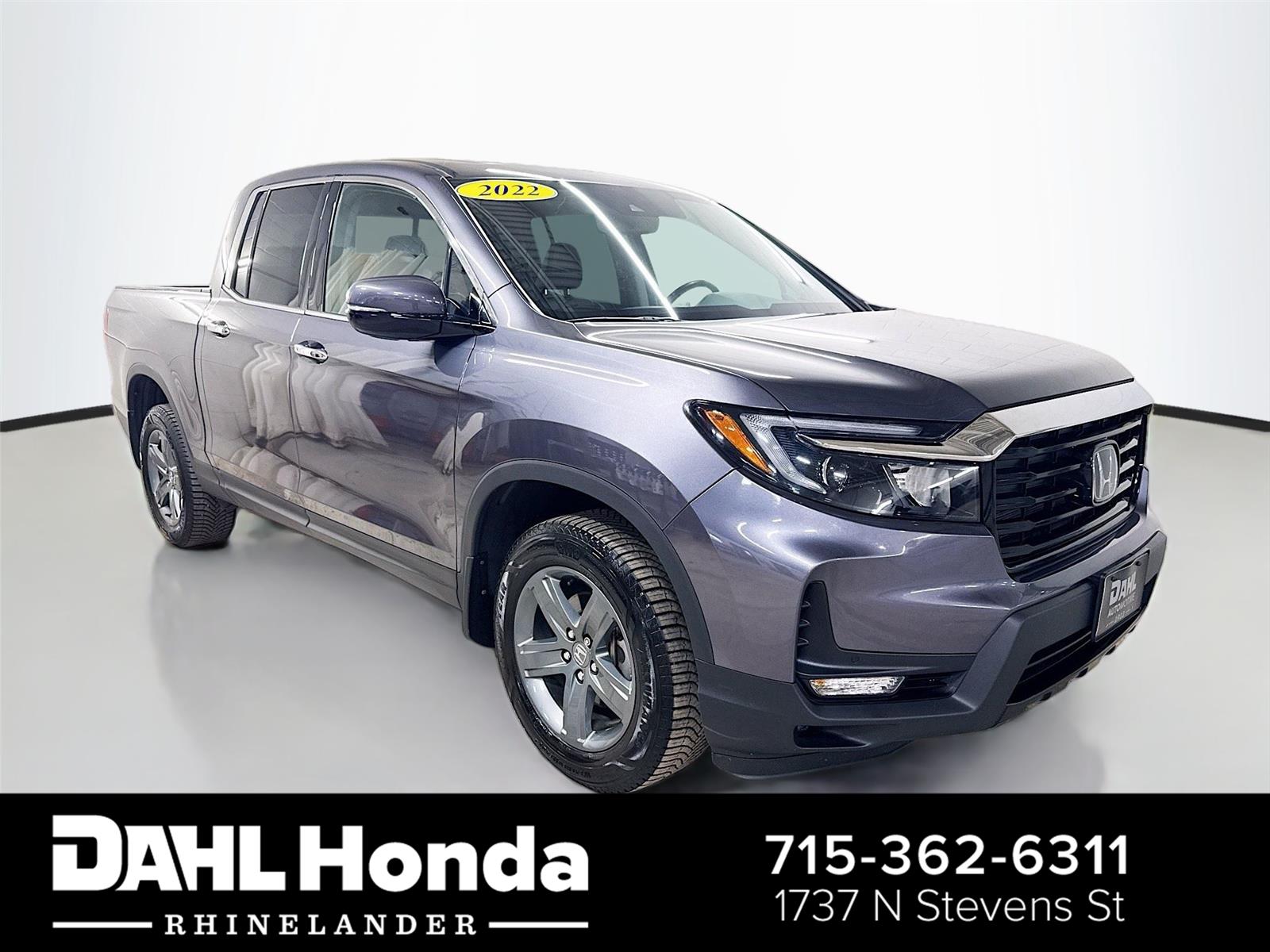 Gray (Modern Steel Metallic) 2022 Honda Ridgeline RTL-E AWD Pickup Truck All-Wheel Drive 9-Speed Automatic