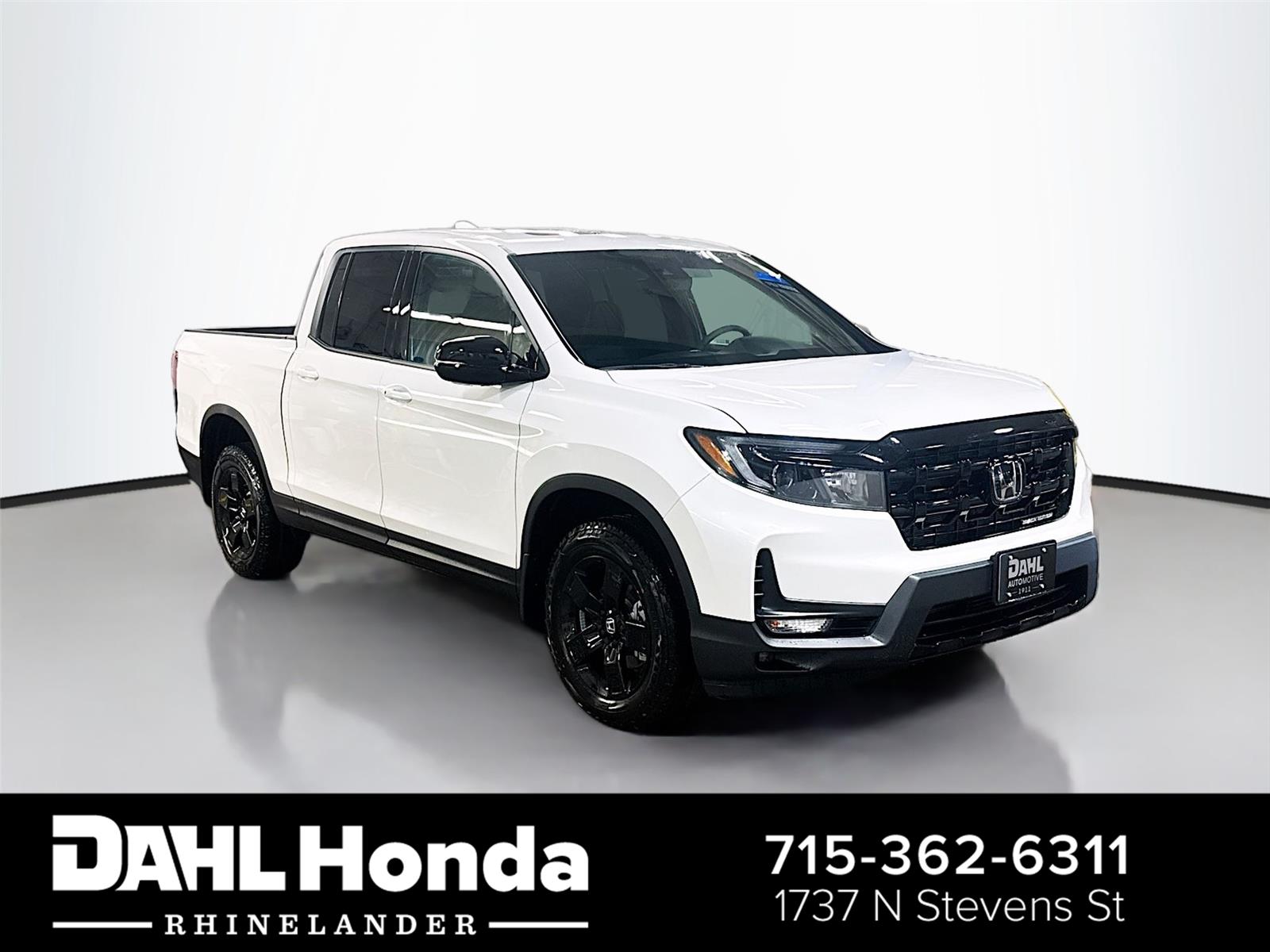 Platinum White Pearl 2026 Honda Ridgeline Black Edition AWD Pickup Truck All-Wheel Drive 9-Speed Automatic