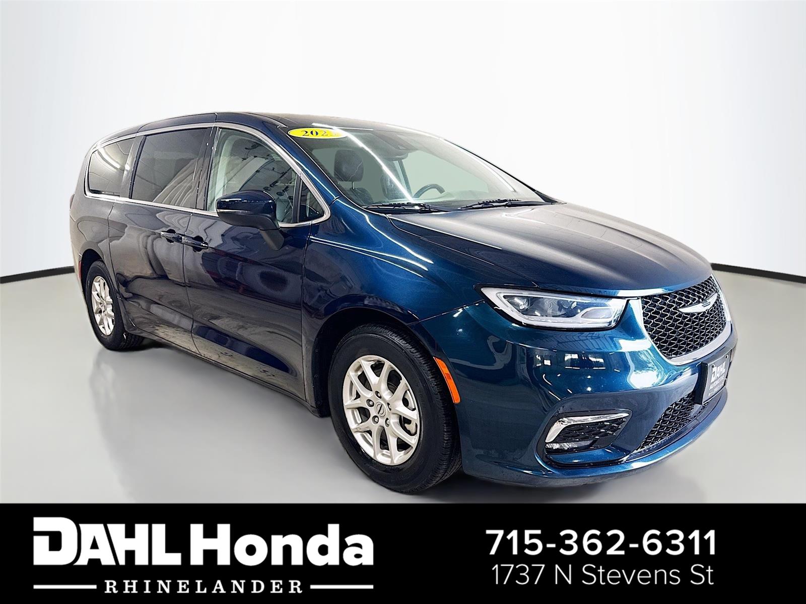 2023 Chrysler Pacifica Touring L FWD