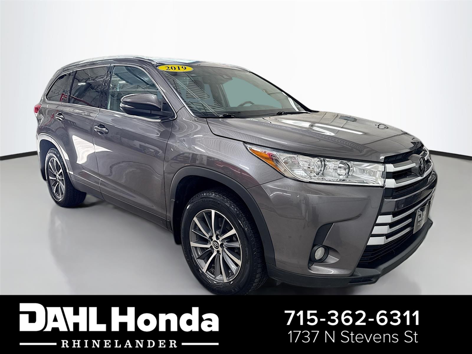 Predawn Gray Mica 2019 Toyota Highlander SUV / Crossover All-Wheel Drive Automatic