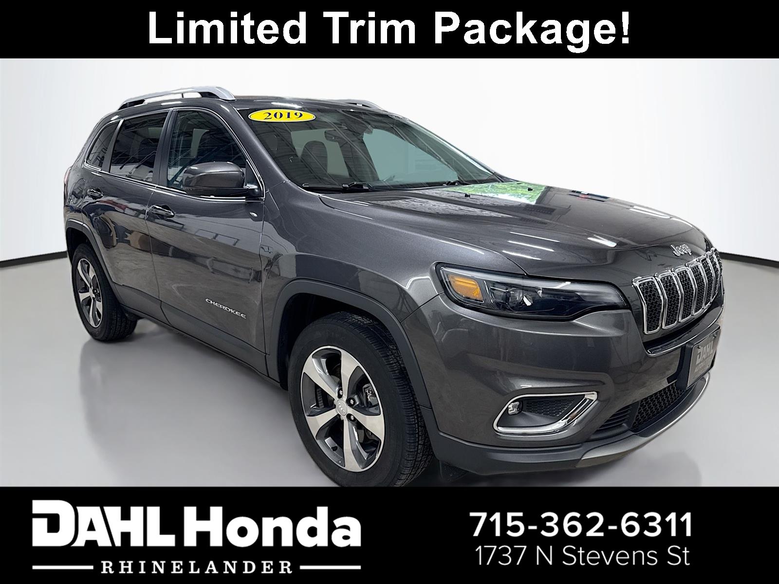 Gray (Granite Crystal Metallic Clearcoat) 2019 Jeep Cherokee SUV / Crossover Four-Wheel Drive 9-Speed Automatic
