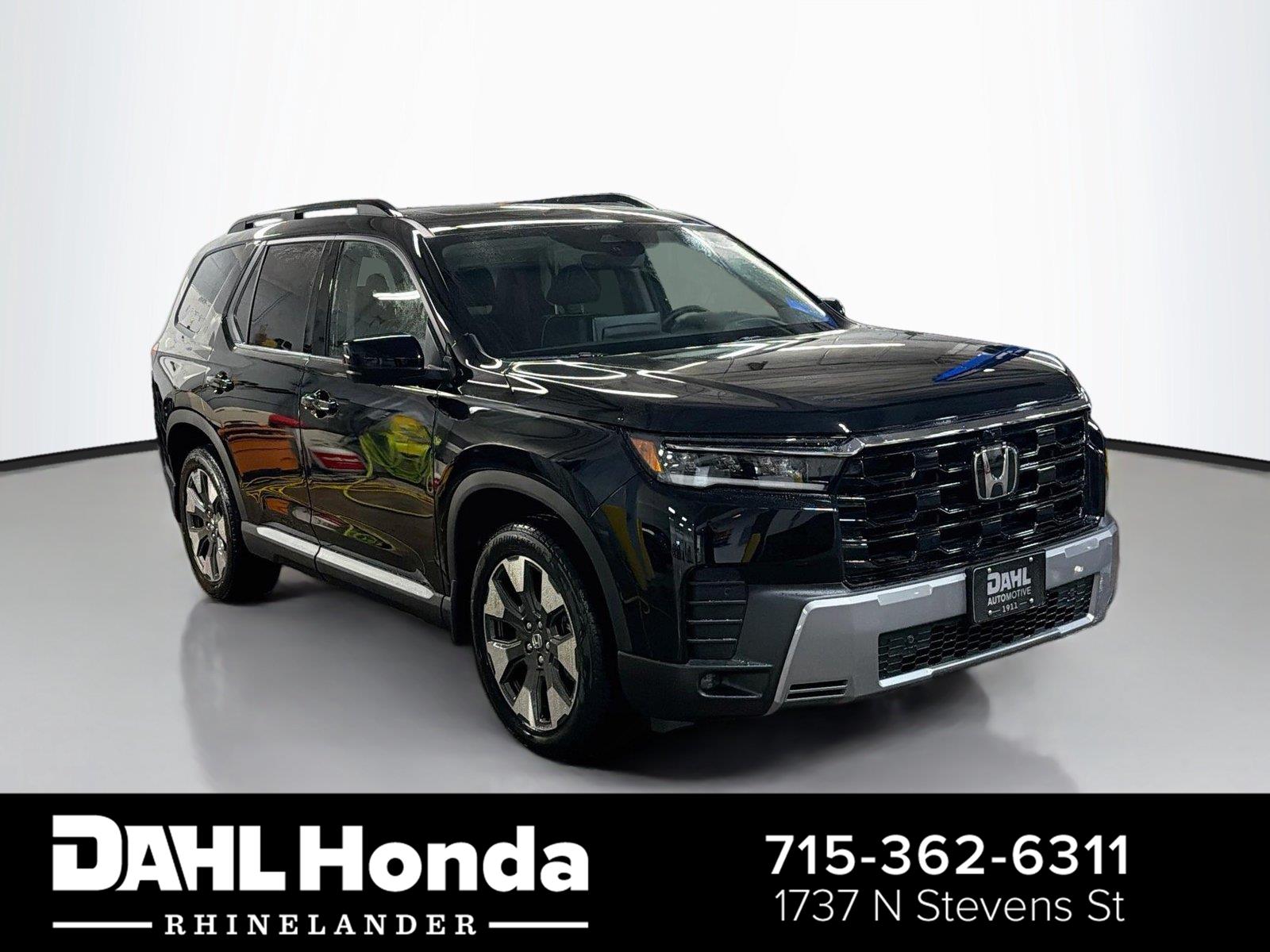 Crystal Black Pearl 2026 Honda Pilot SUV / Crossover All-Wheel Drive Automatic