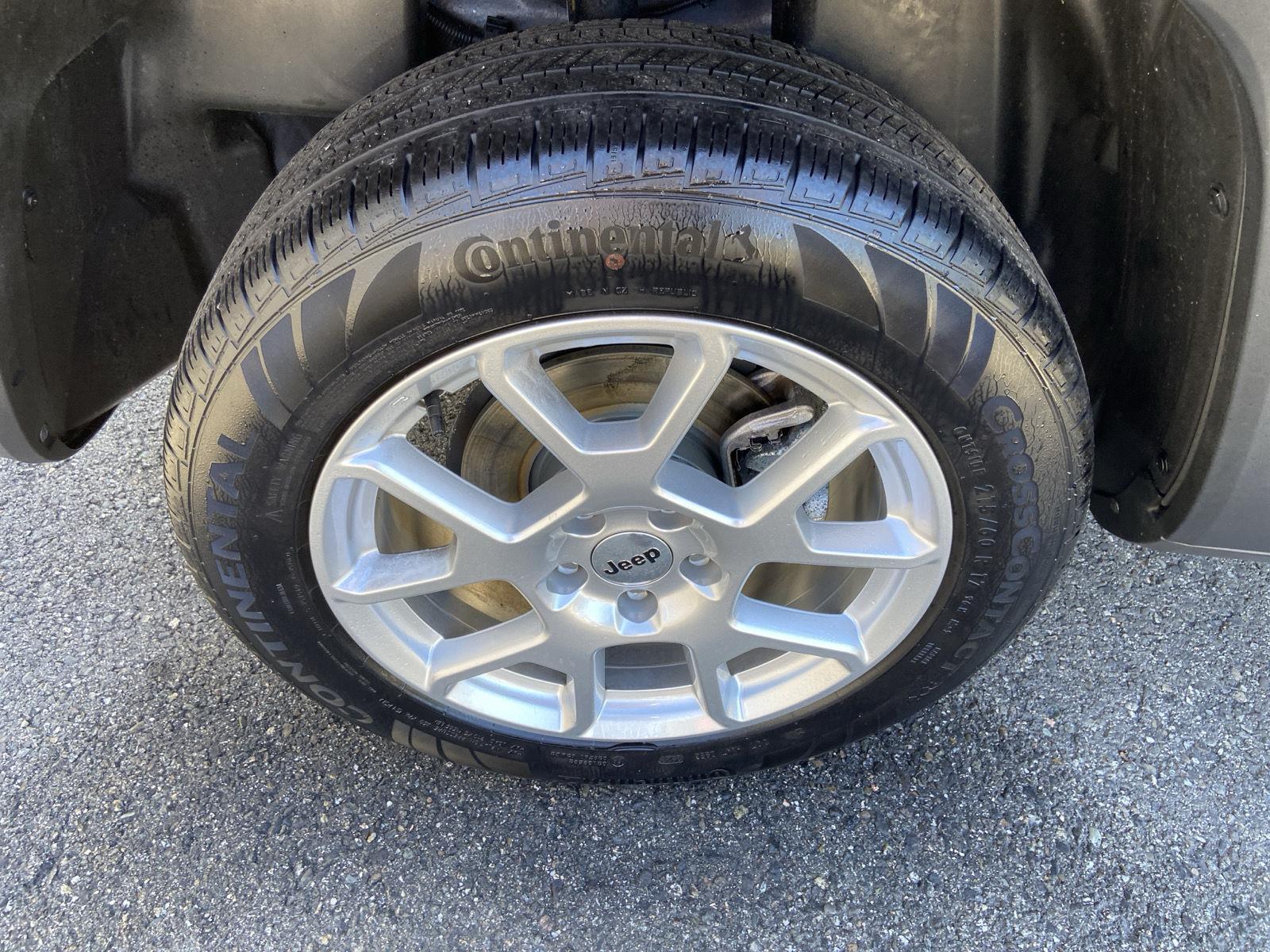 2022 Jeep Renegade Latitude photo 11