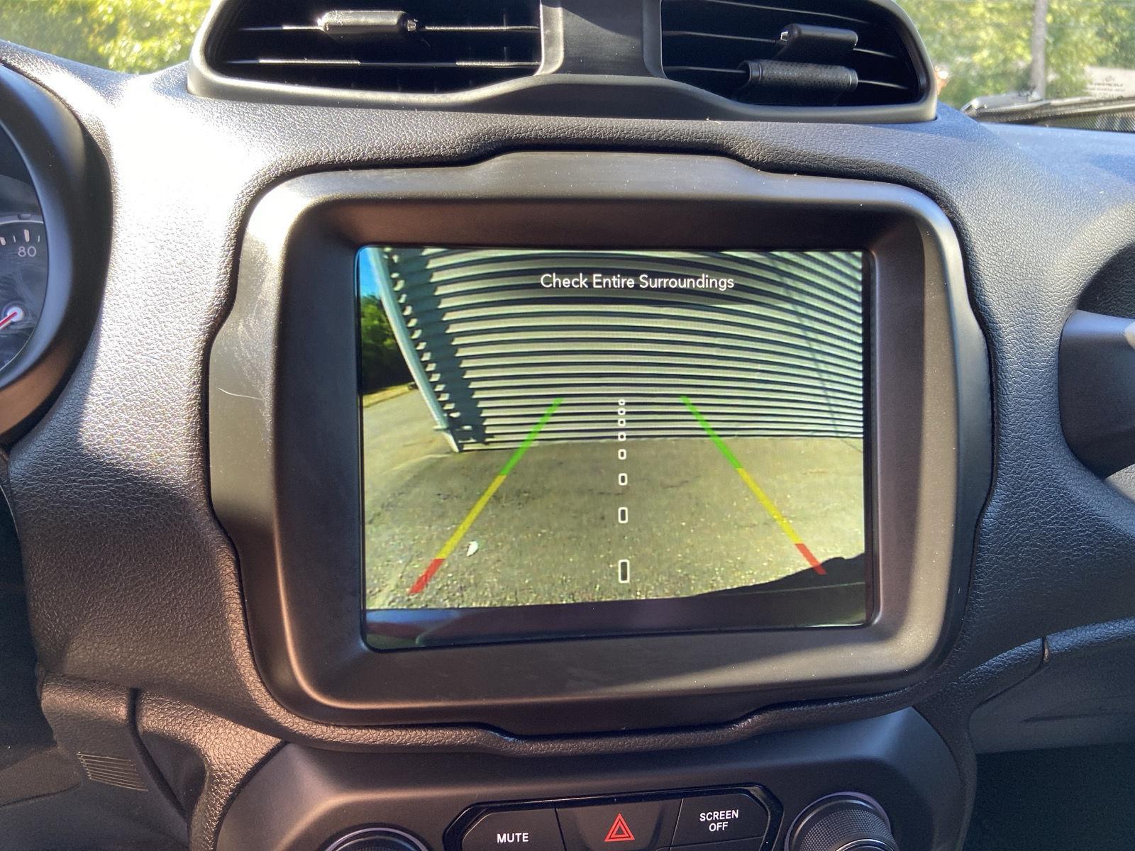 2022 Jeep Renegade Latitude photo 20