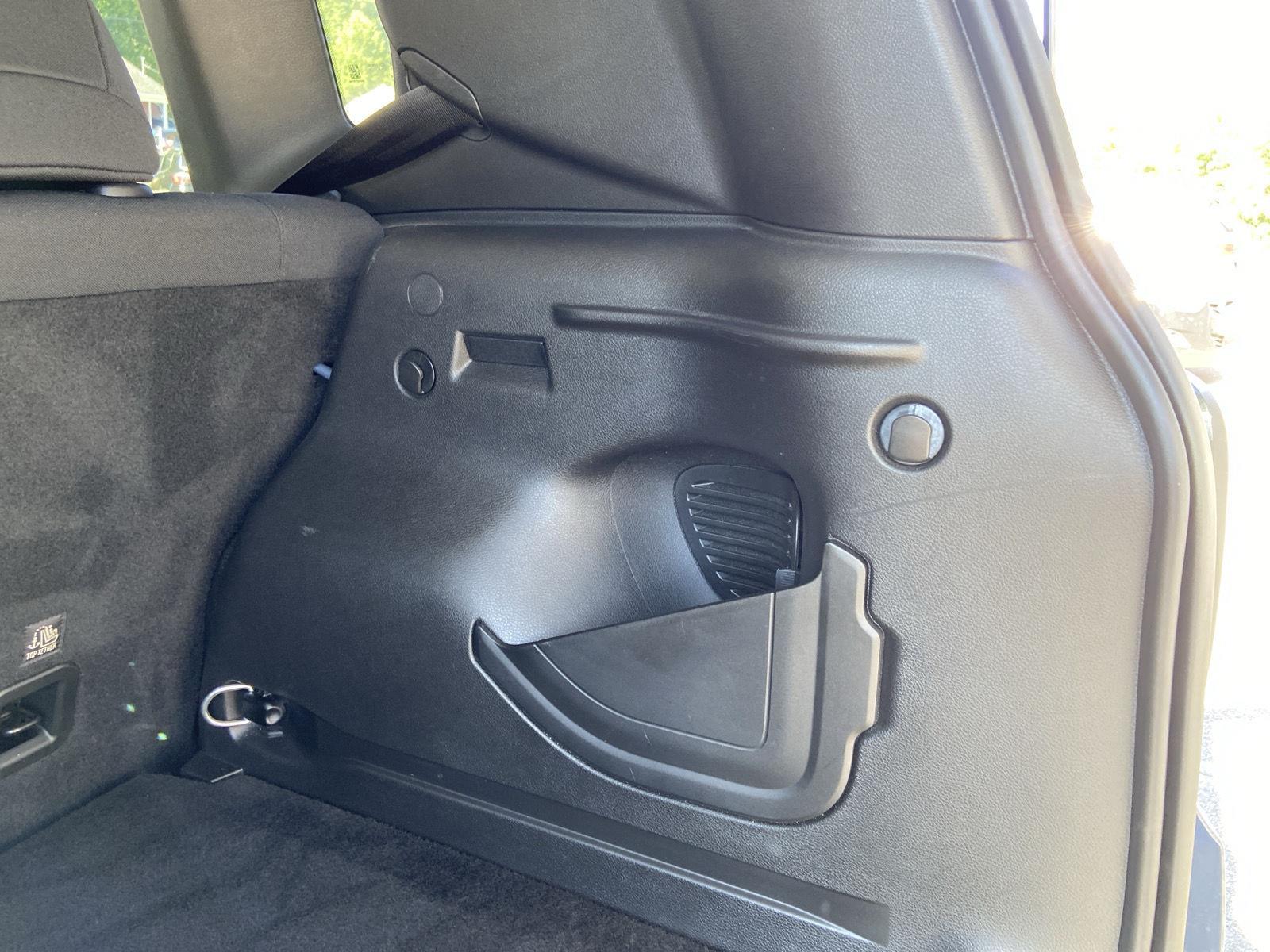 2022 Jeep Renegade Latitude photo 28