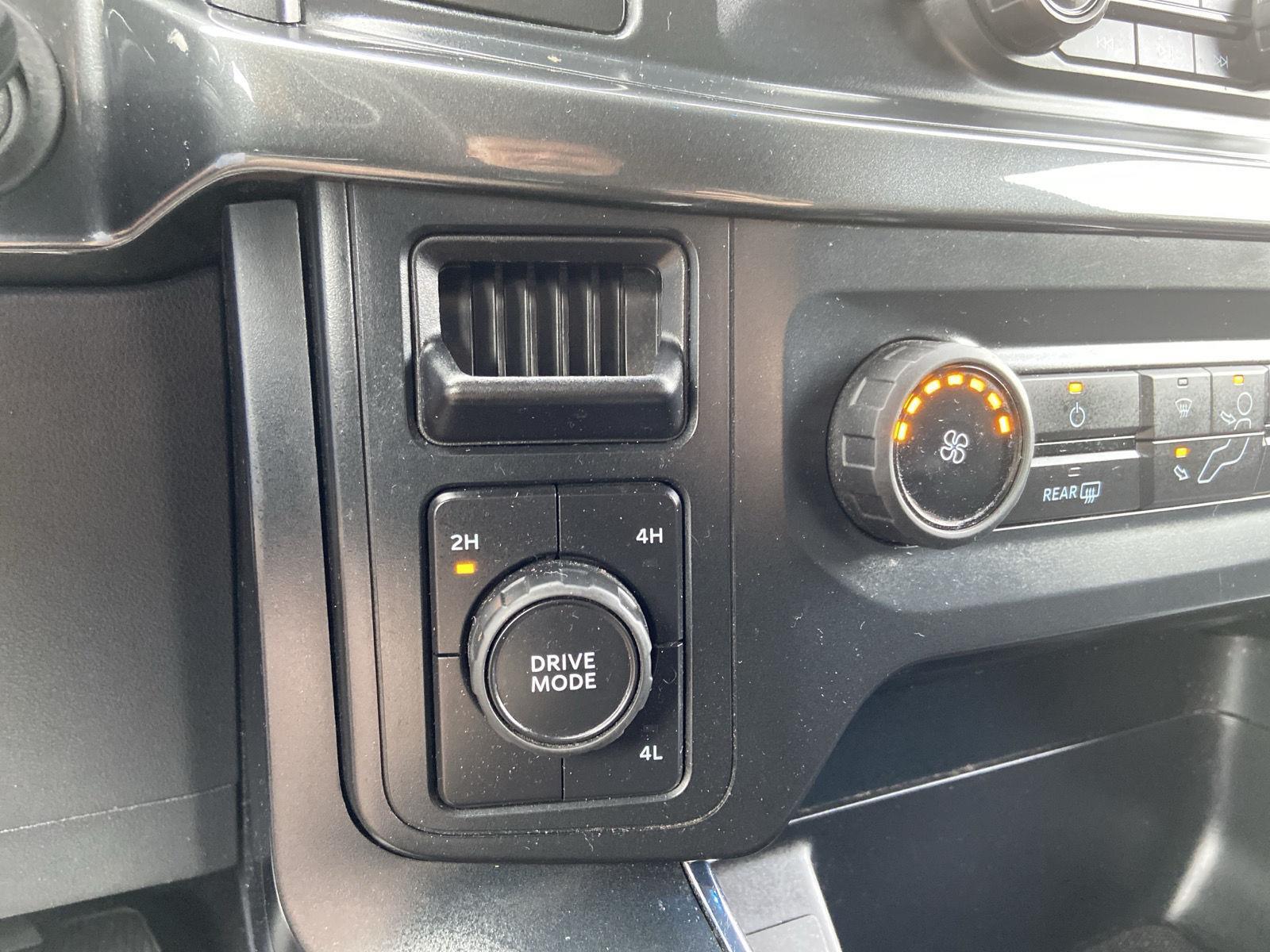 2022 Ford F-150 XL photo 23