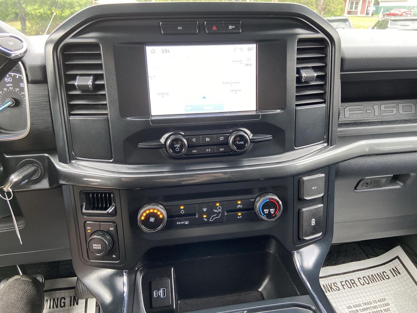 2022 Ford F-150 XL photo 25