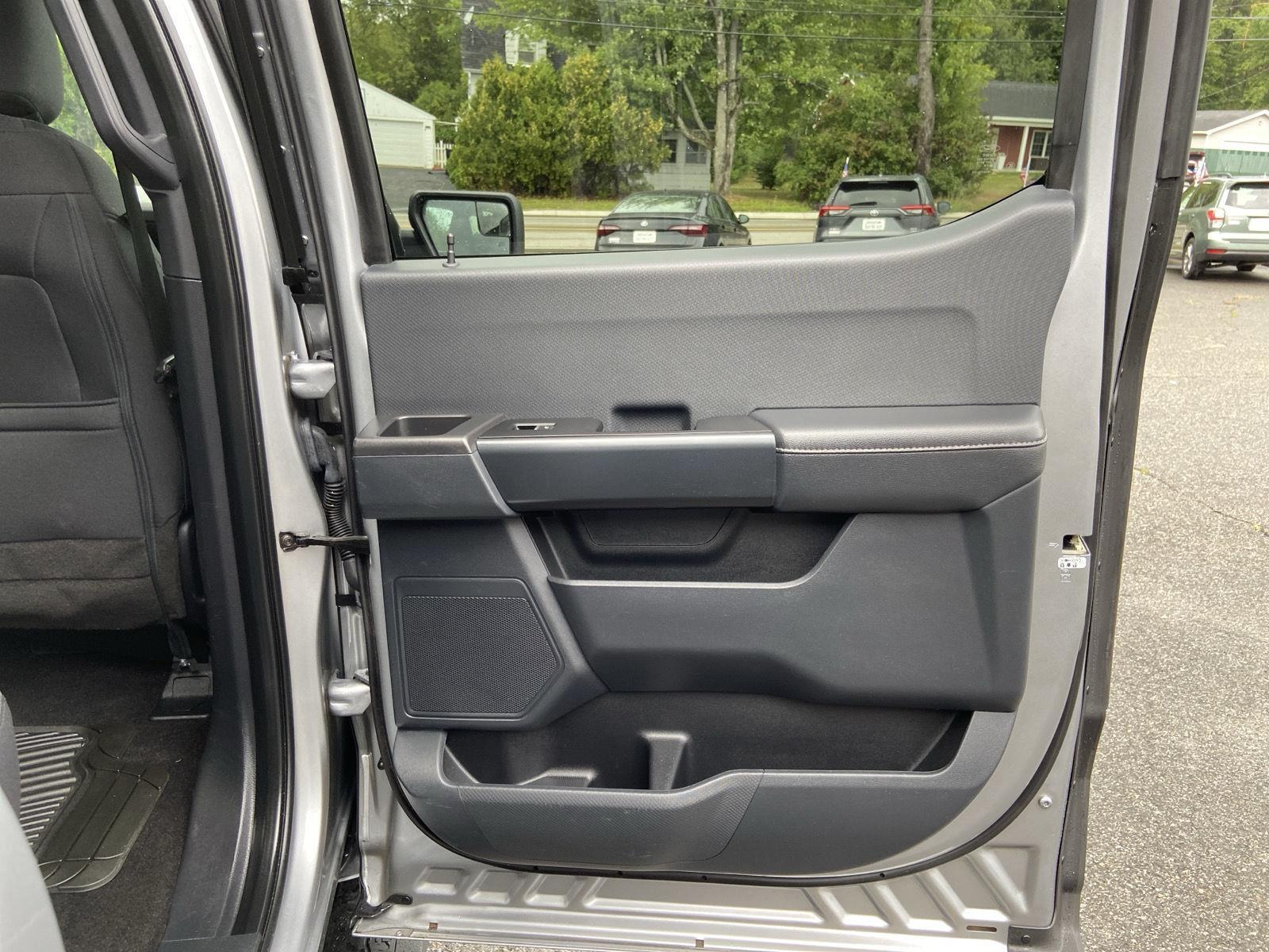 2022 Ford F-150 XL photo 32