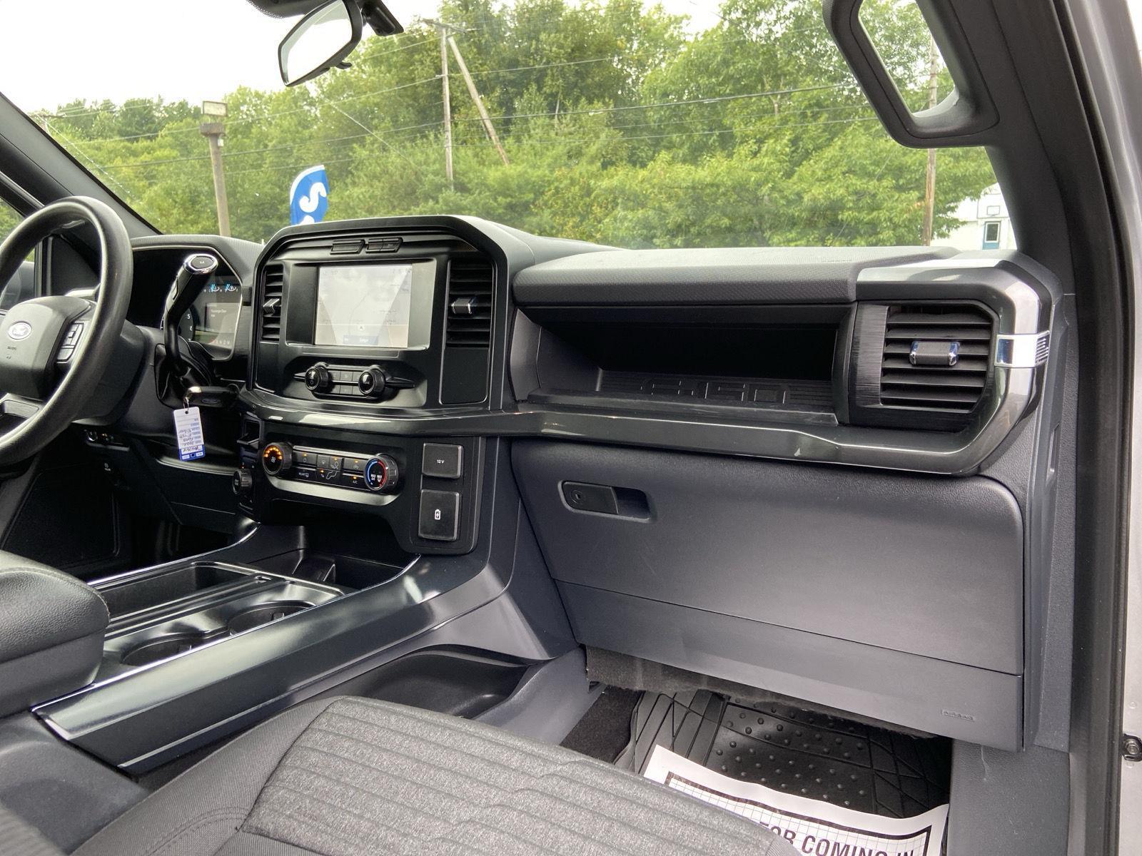 2022 Ford F-150 XL photo 40