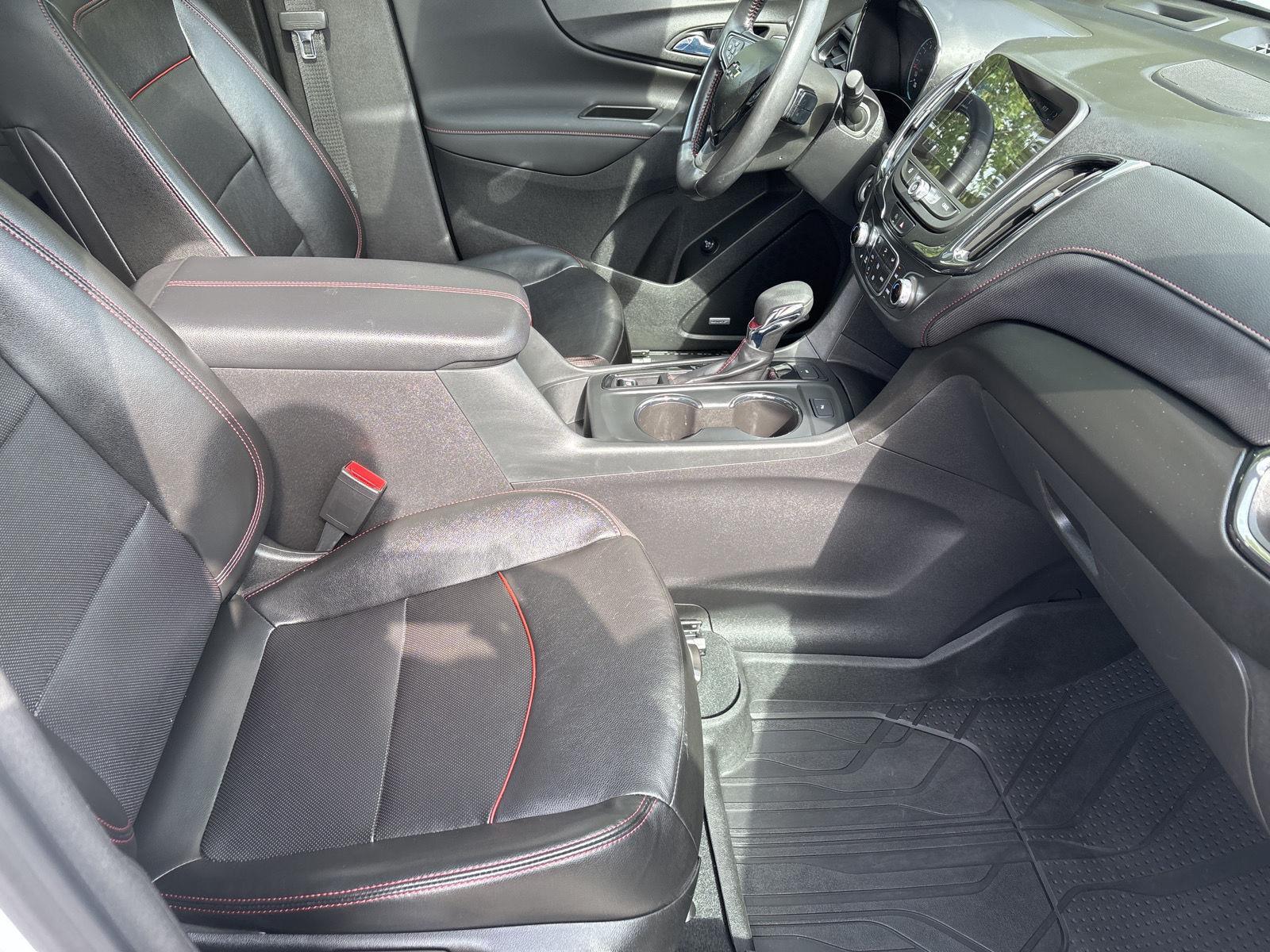 2022 Chevrolet Equinox RS photo 20