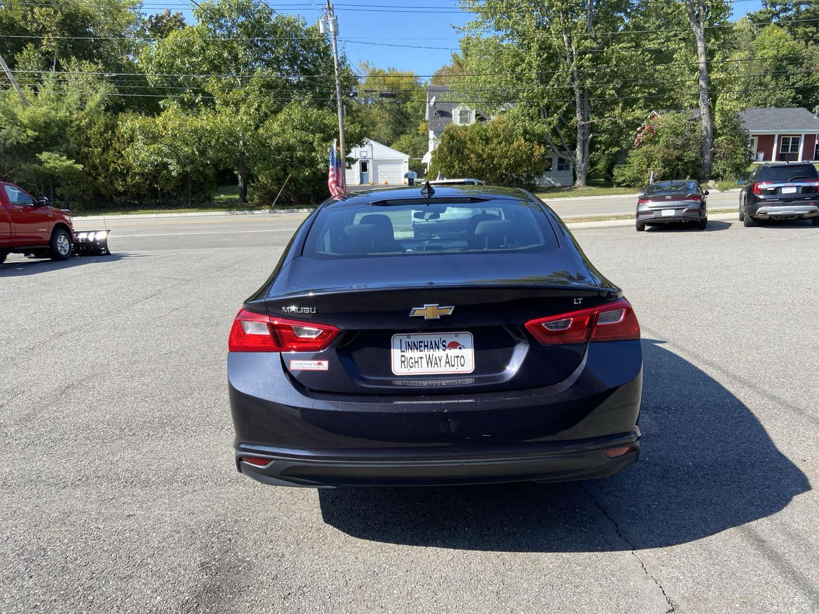 2023 Chevrolet Malibu 1LT photo 4