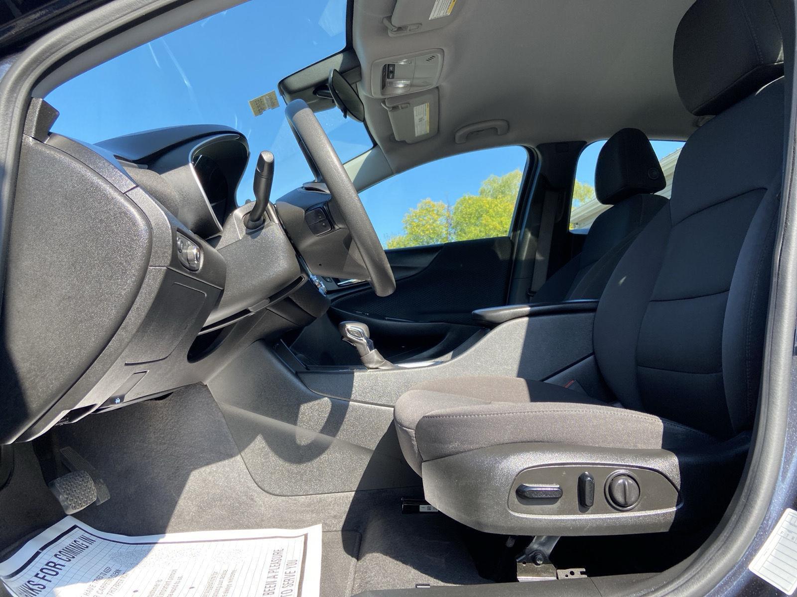 2023 Chevrolet Malibu 1LT photo 14