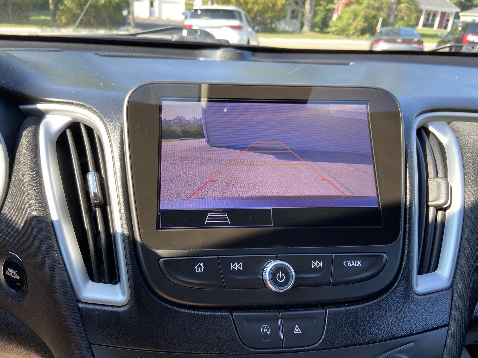 2023 Chevrolet Malibu 1LT photo 18
