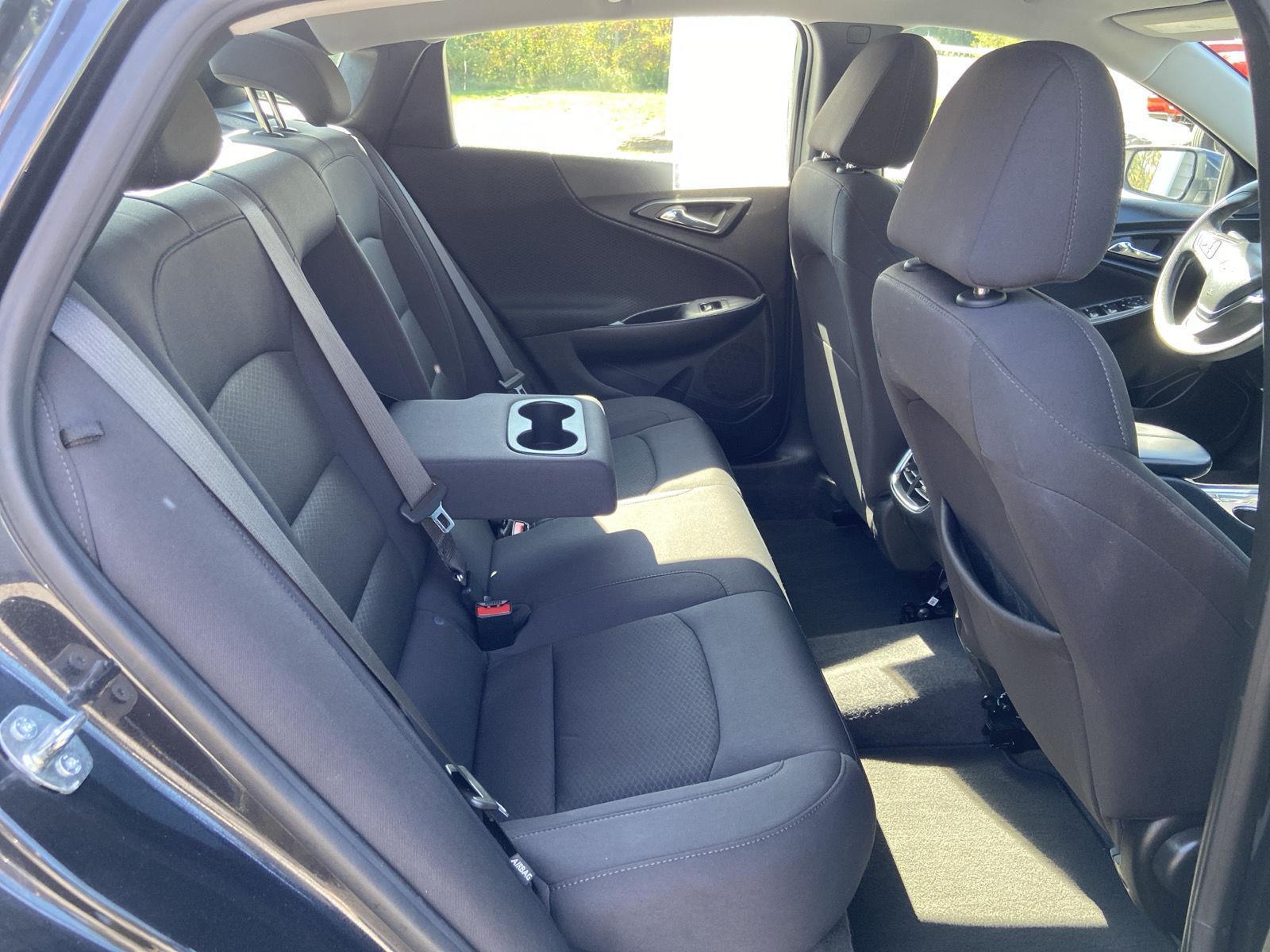 2023 Chevrolet Malibu 1LT photo 25
