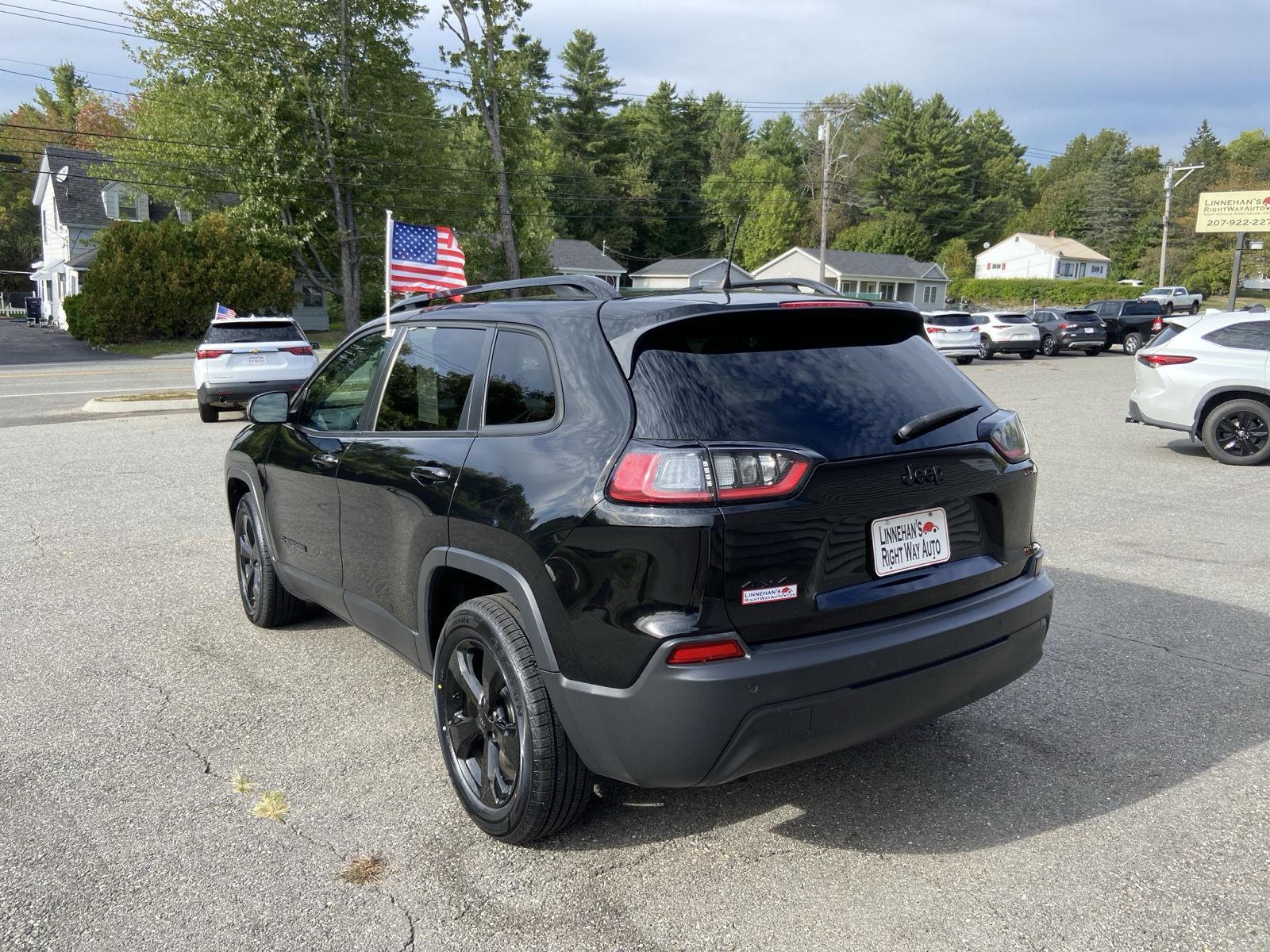 2019 Jeep Cherokee Altitude photo 3