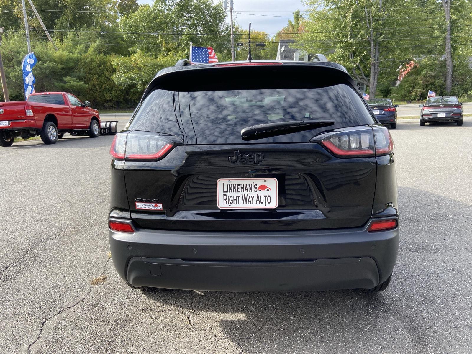 2019 Jeep Cherokee Altitude photo 4