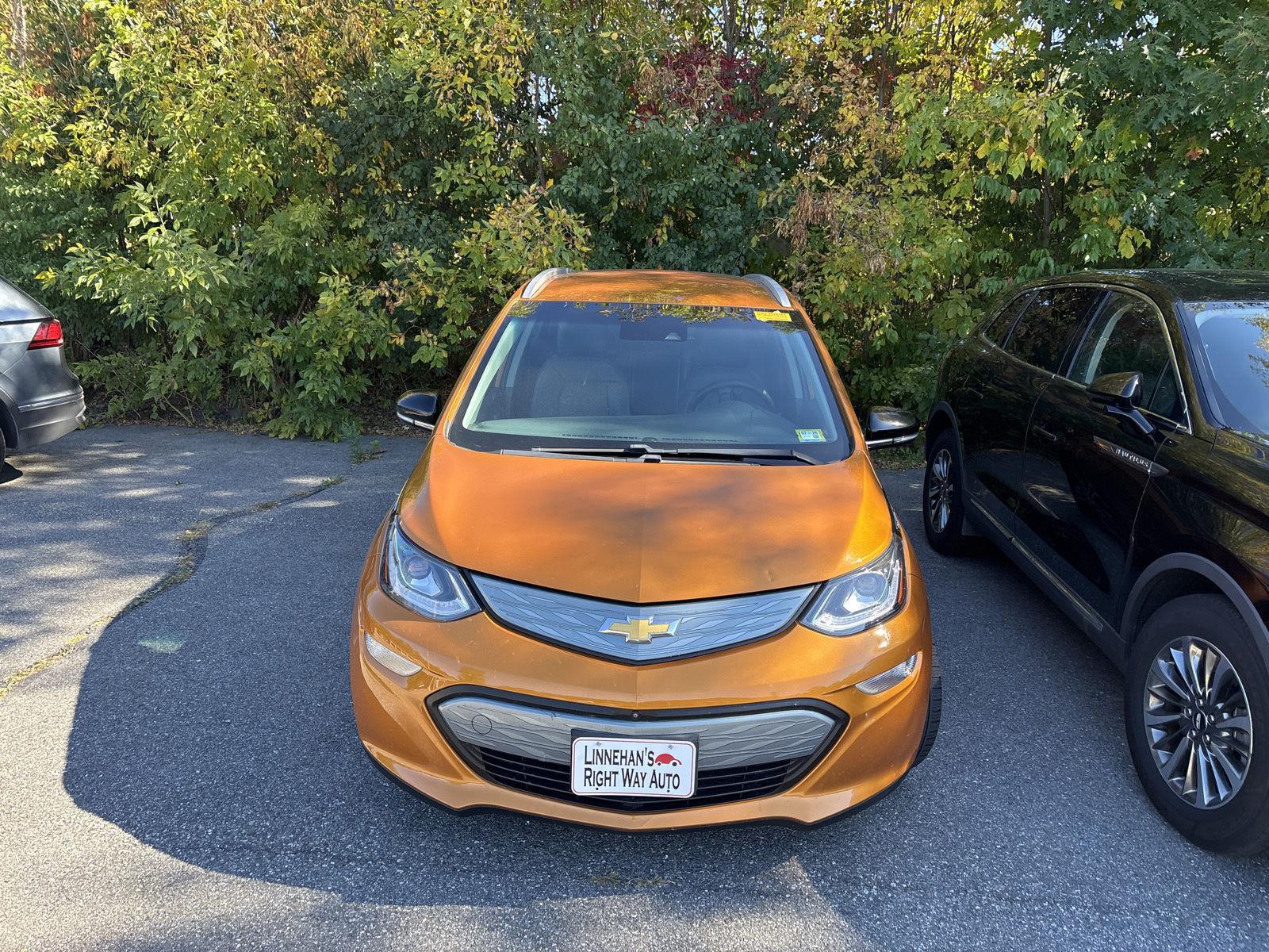 2017 Chevrolet Bolt EV Premier photo 2
