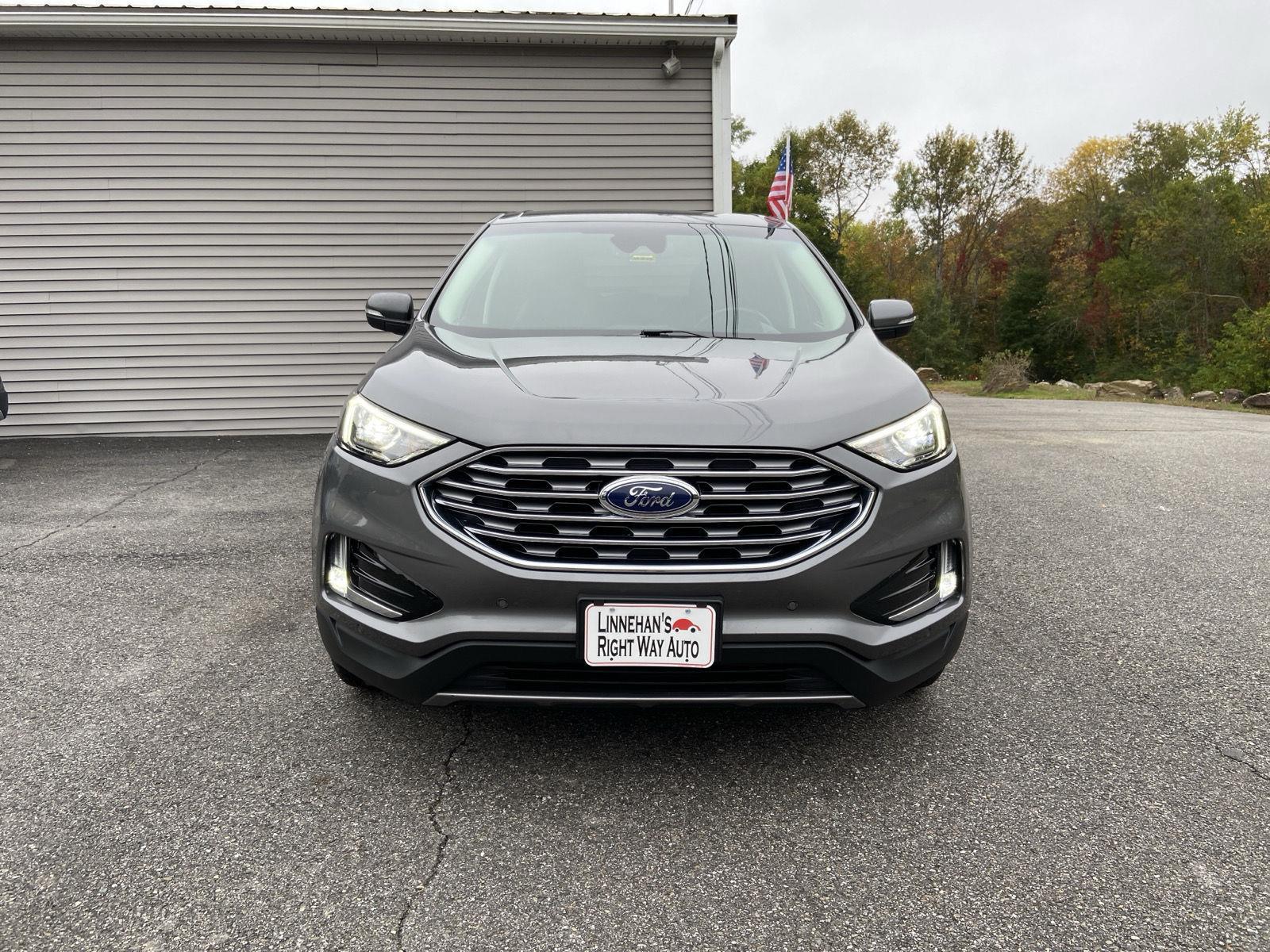 2023 Ford Edge Titanium photo 8