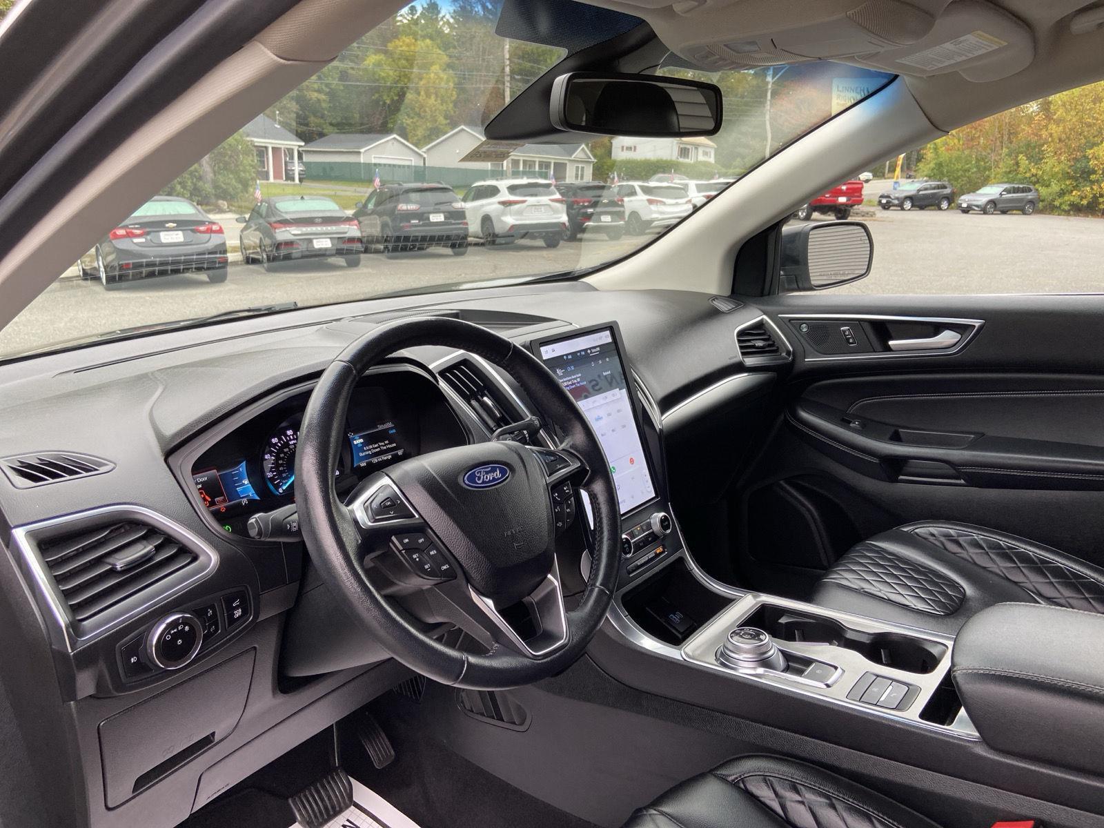 2023 Ford Edge Titanium photo 15