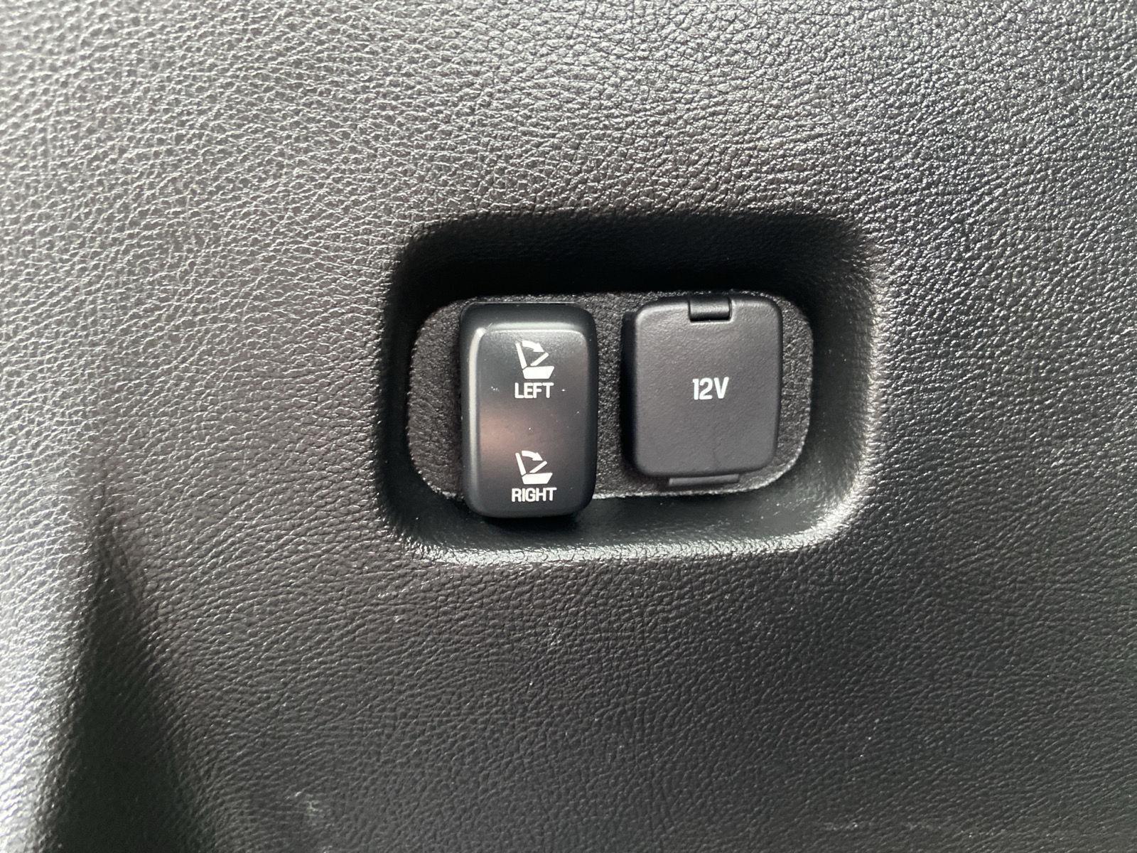 2023 Ford Edge Titanium photo 27