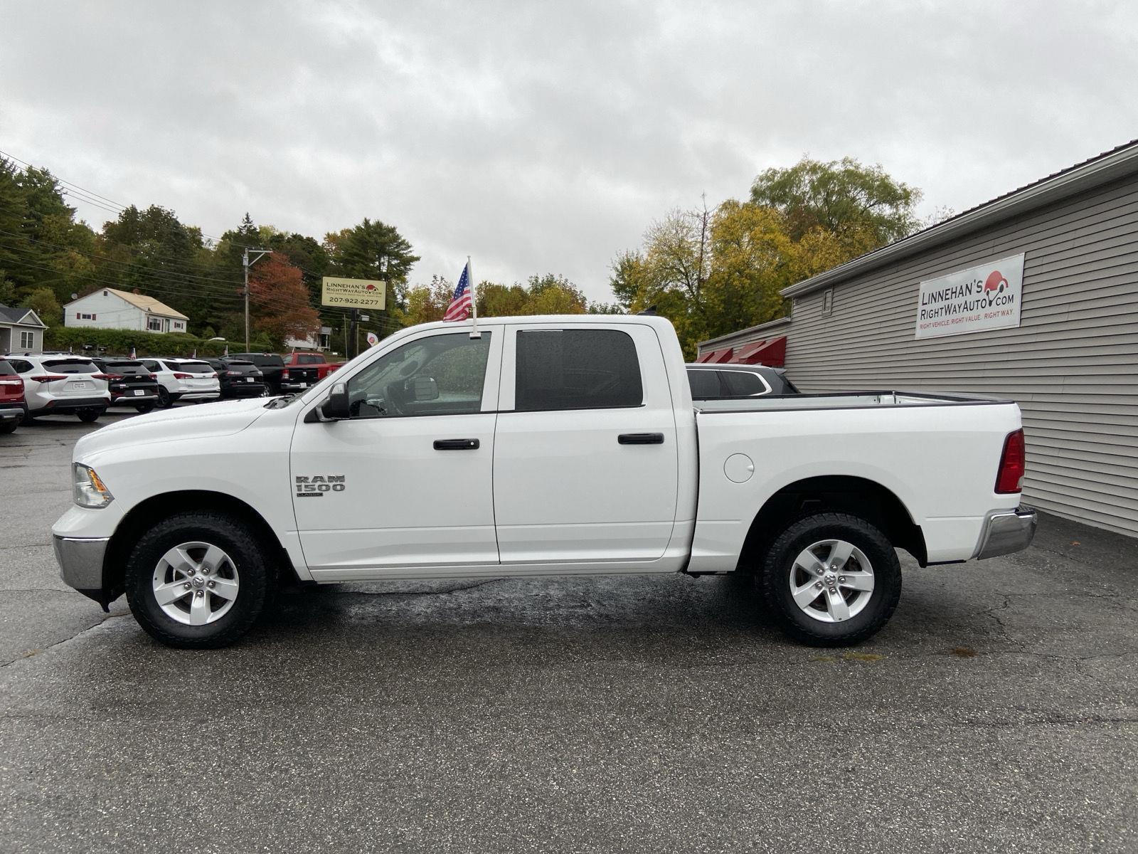 2023 Ram 1500 Classic SLT photo 2