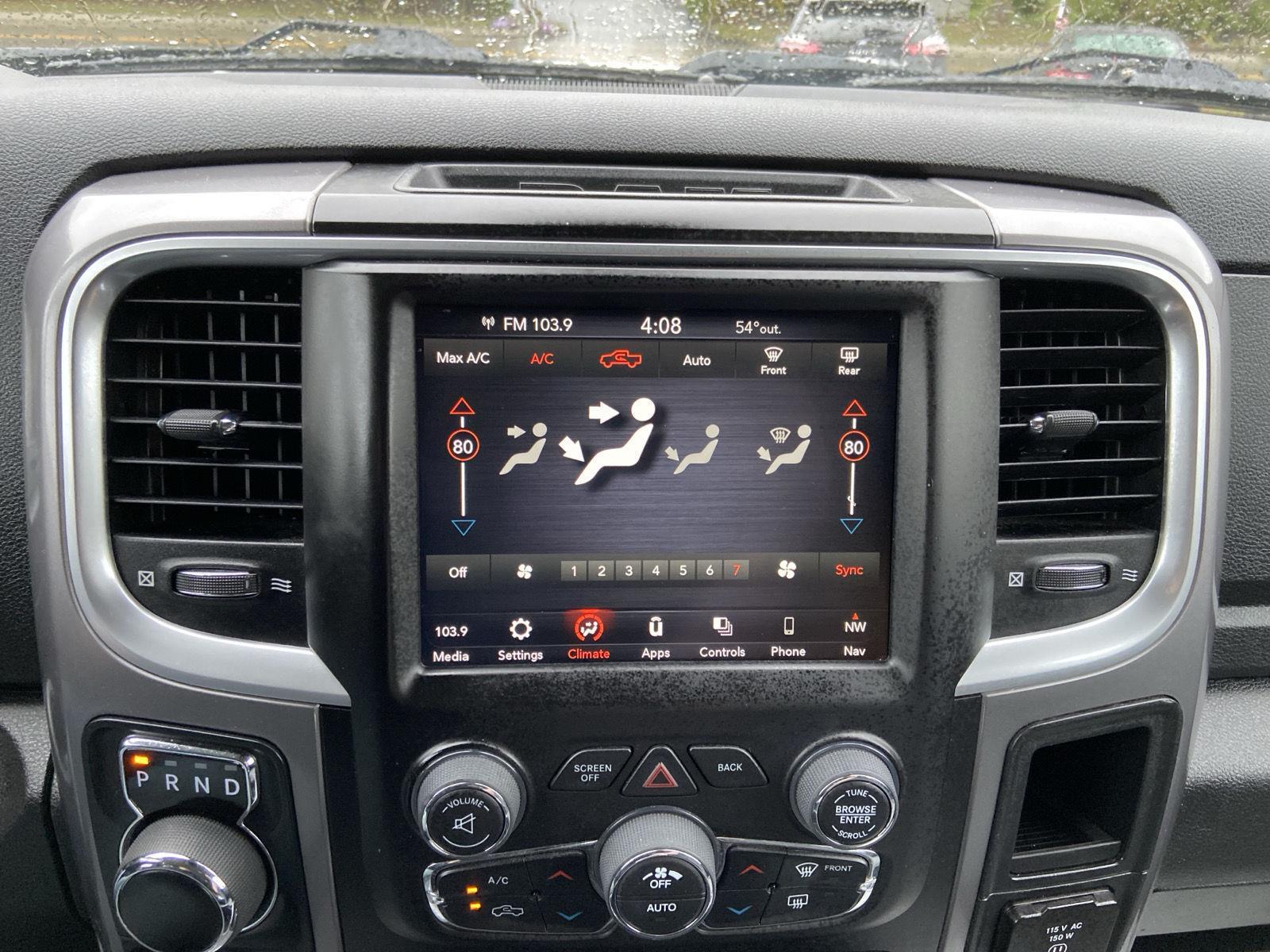 2023 Ram 1500 Classic SLT photo 18