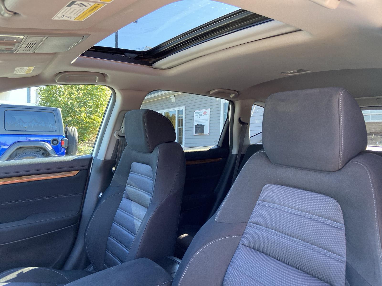 2019 Honda CR-V EX photo 16