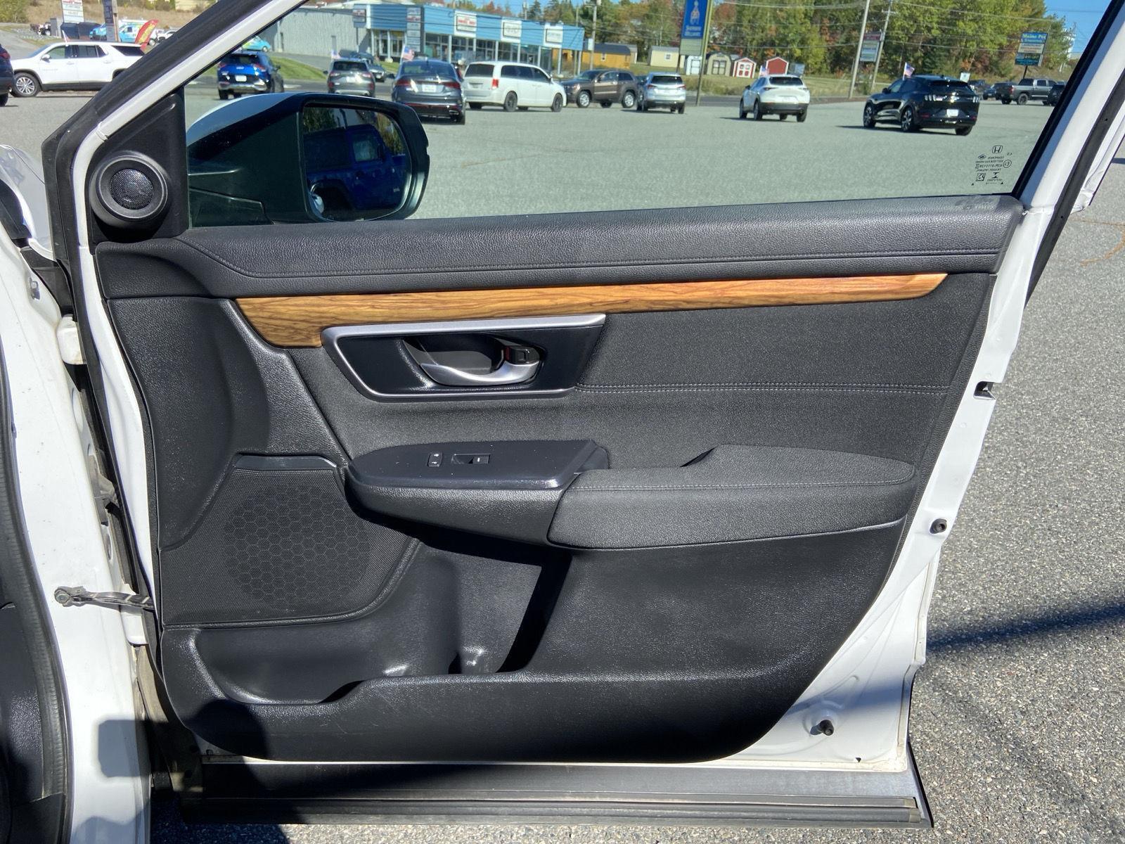 2019 Honda CR-V EX photo 23