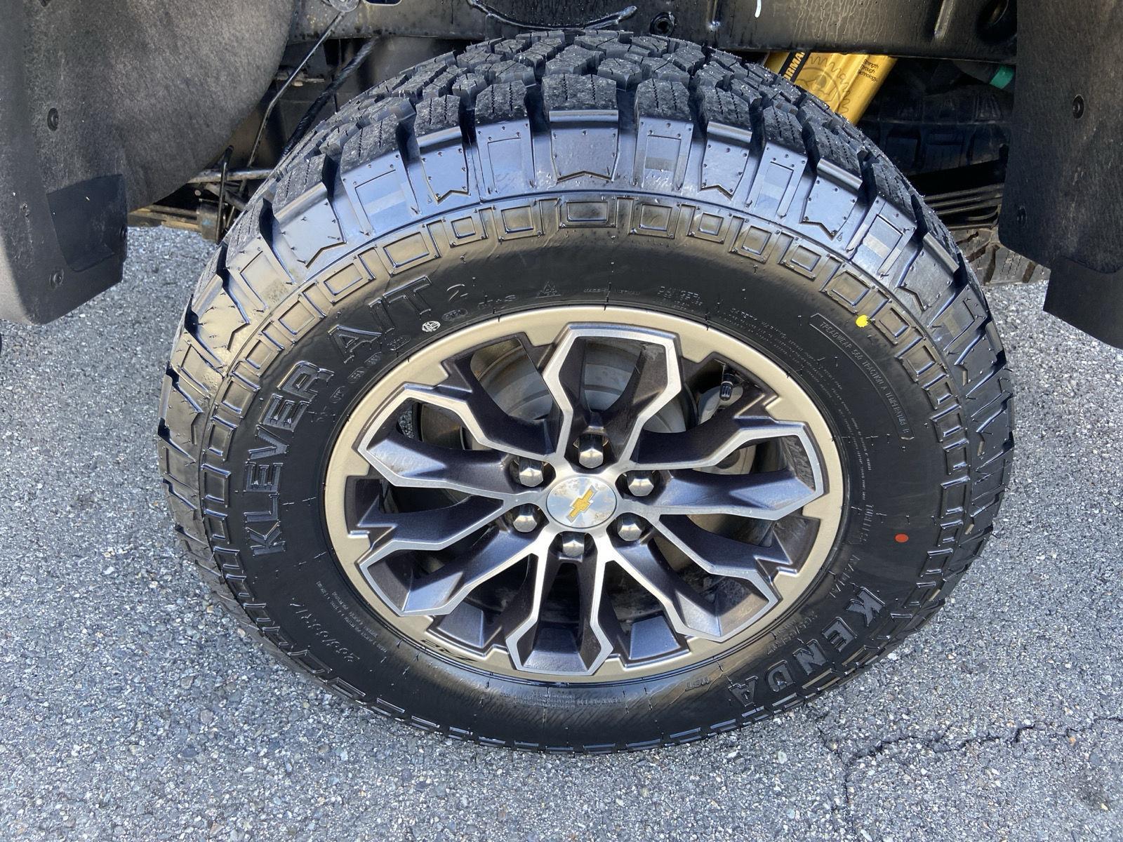 Linnehan's Right Way Auto