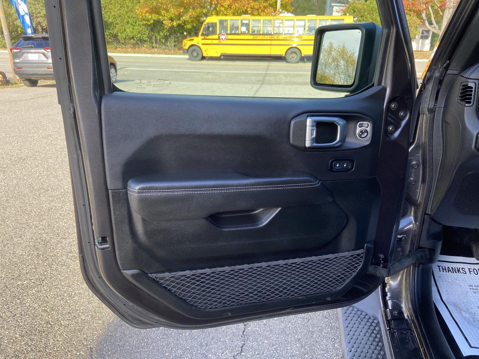 Linnehan's Right Way Auto