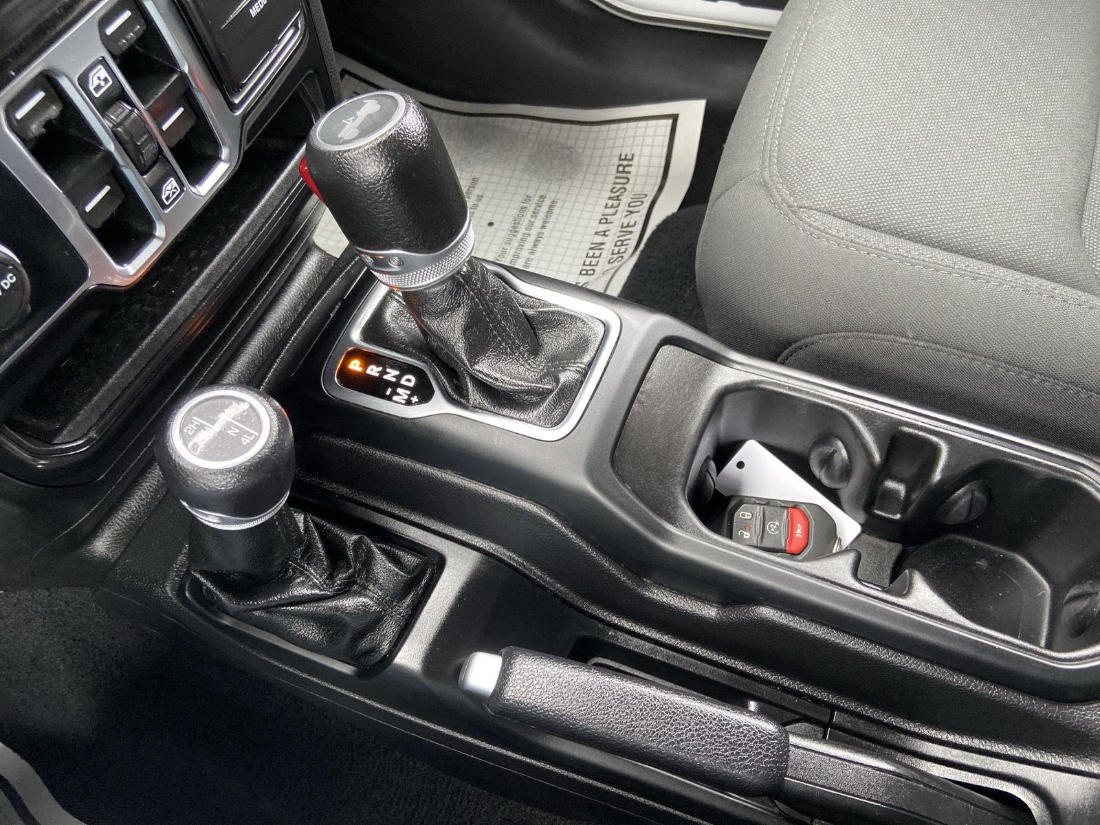 Linnehan's Right Way Auto