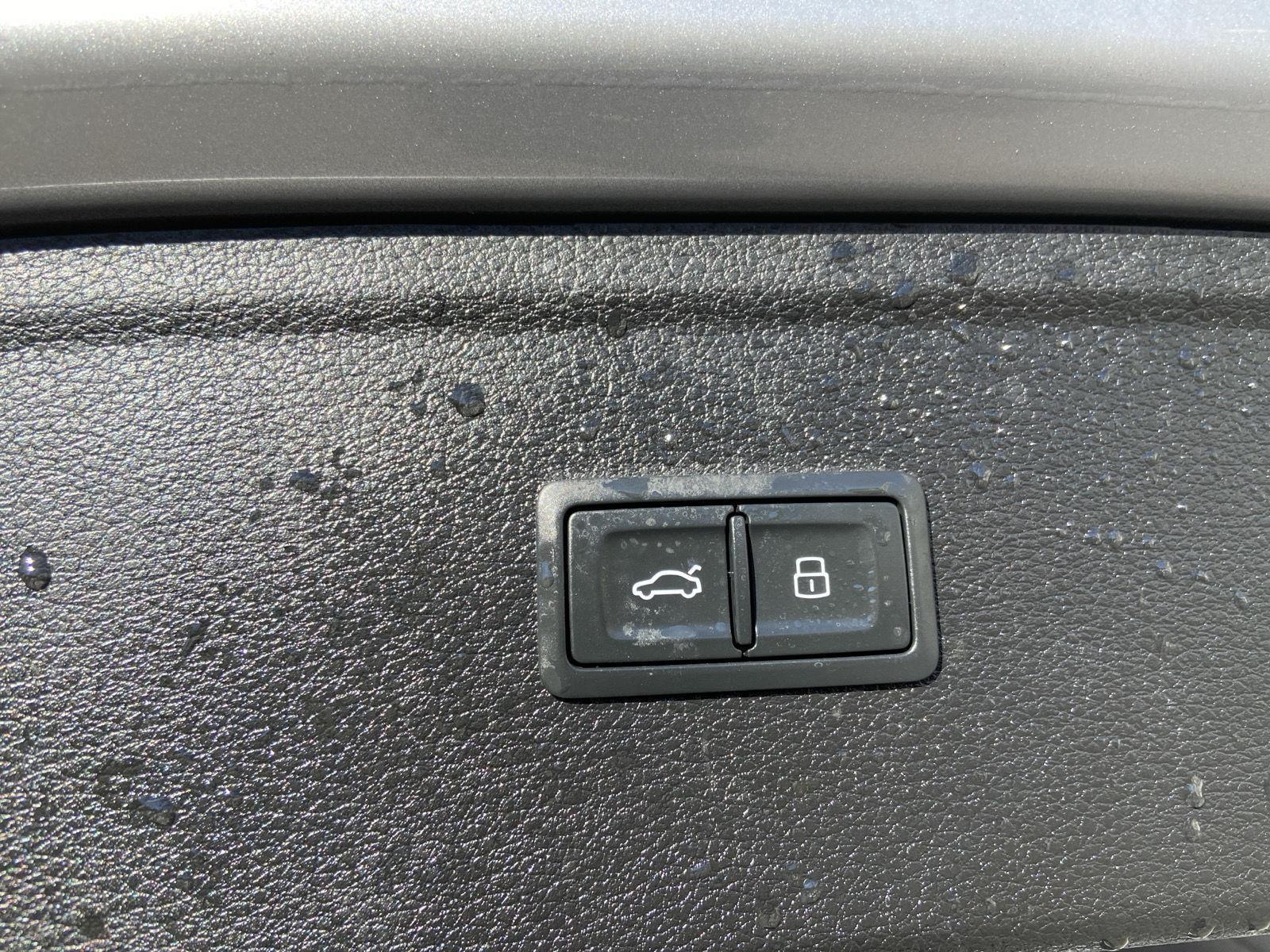 Linnehan's Right Way Auto