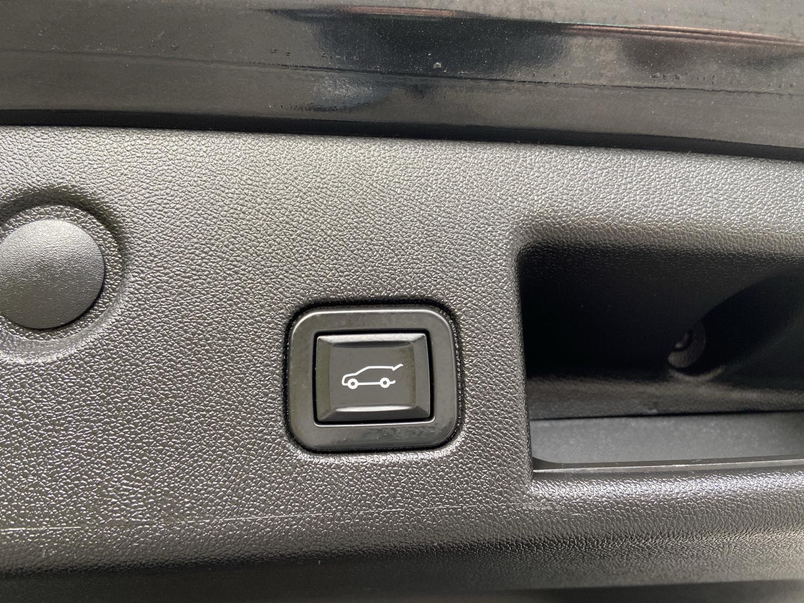 Linnehan's Right Way Auto