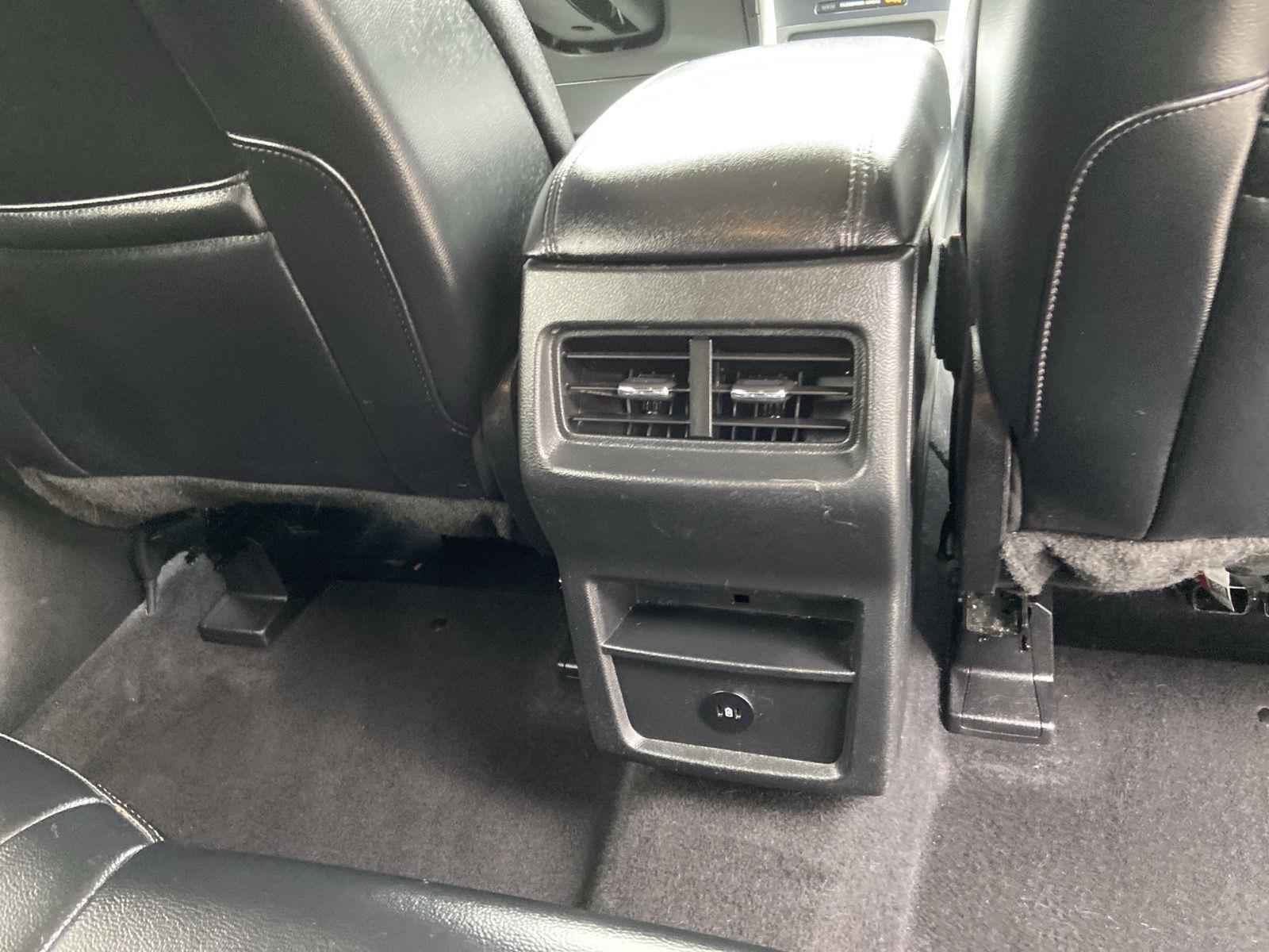 Linnehan's Right Way Auto