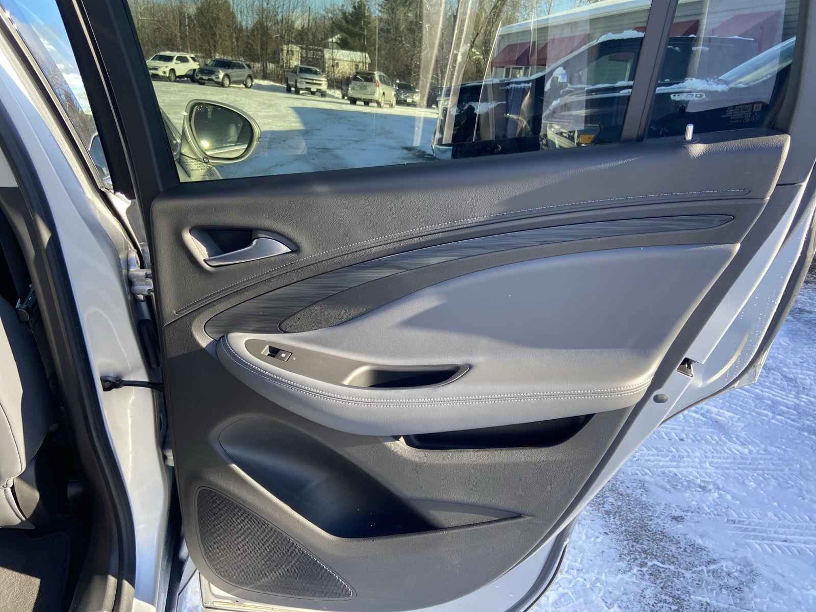 Linnehan's Right Way Auto