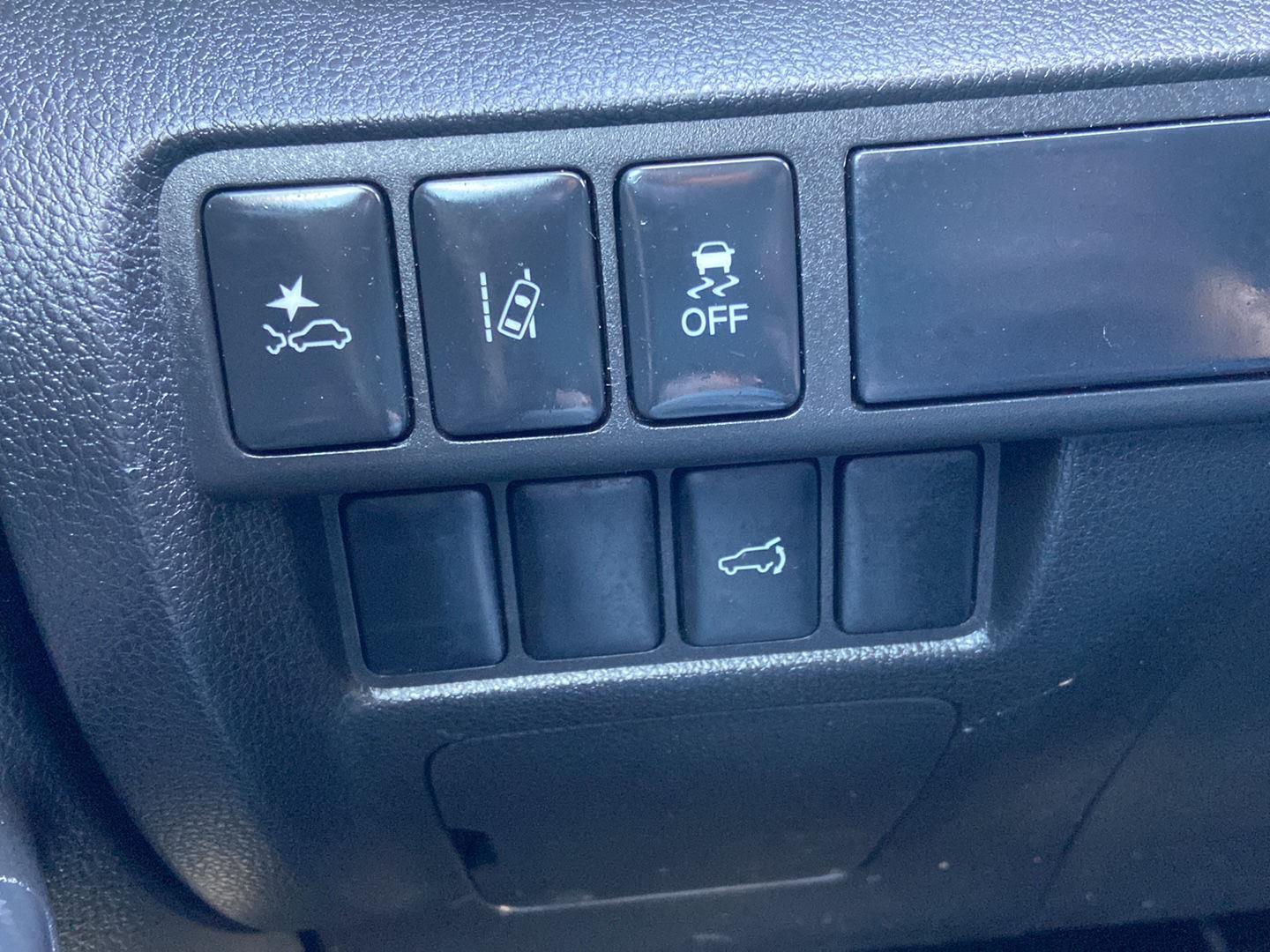 Linnehan's Right Way Auto